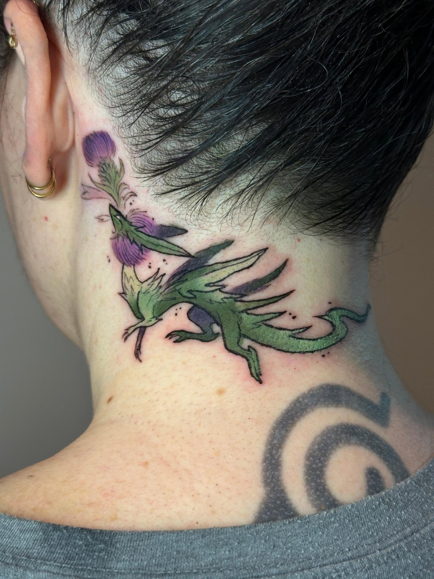 Tattoo by @sashawren_tattoos — dotwork, realism