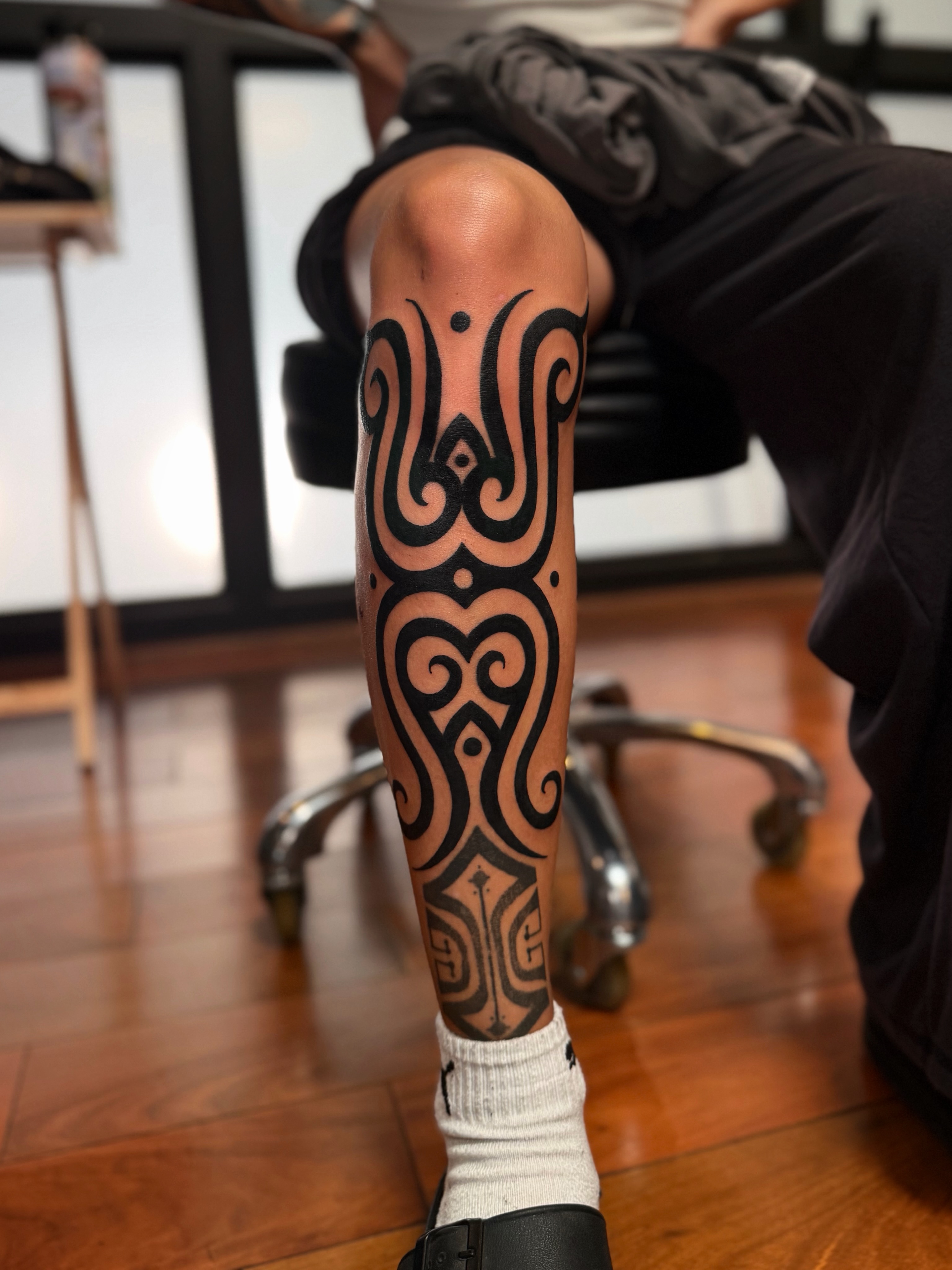 Tribal pattern tribal tattoo on the calf by เผ เผถ ๐ฐ๐๐๐๐๐๐ เผถ ๐๐๐ถ เผถ เผ