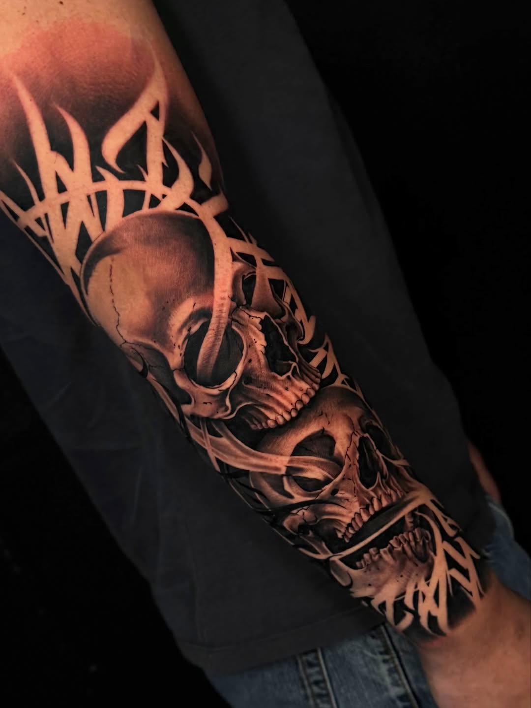 Tattoo by @arvay_tattoos — black_and_grey, realism