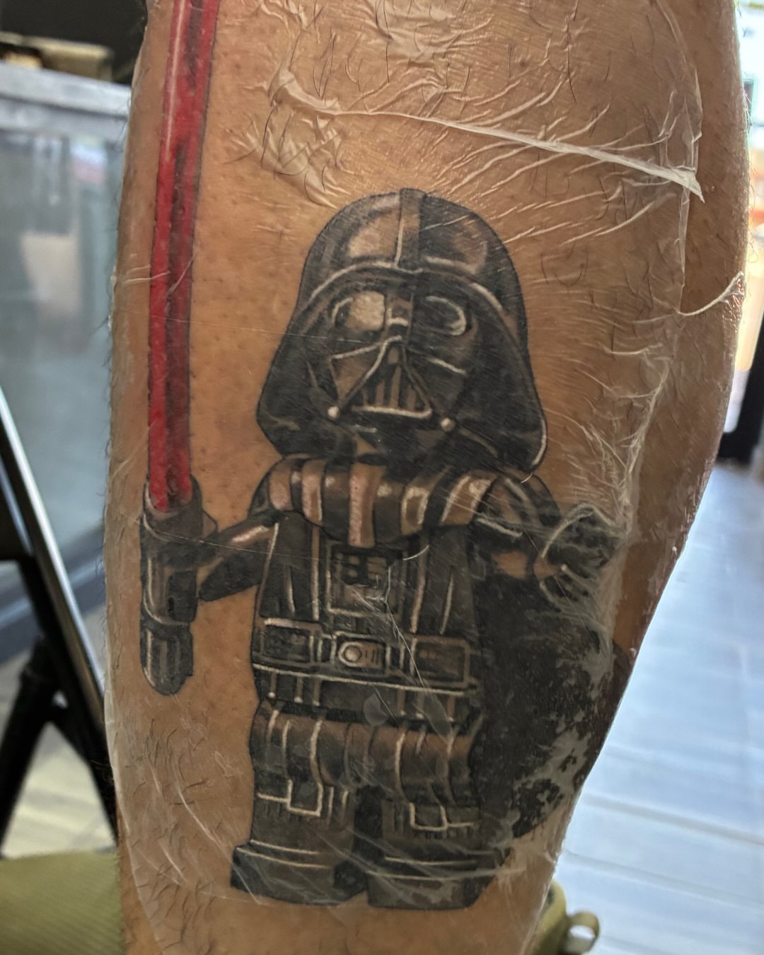 Tattoo by @sheilarosita.tats โ black_and_grey