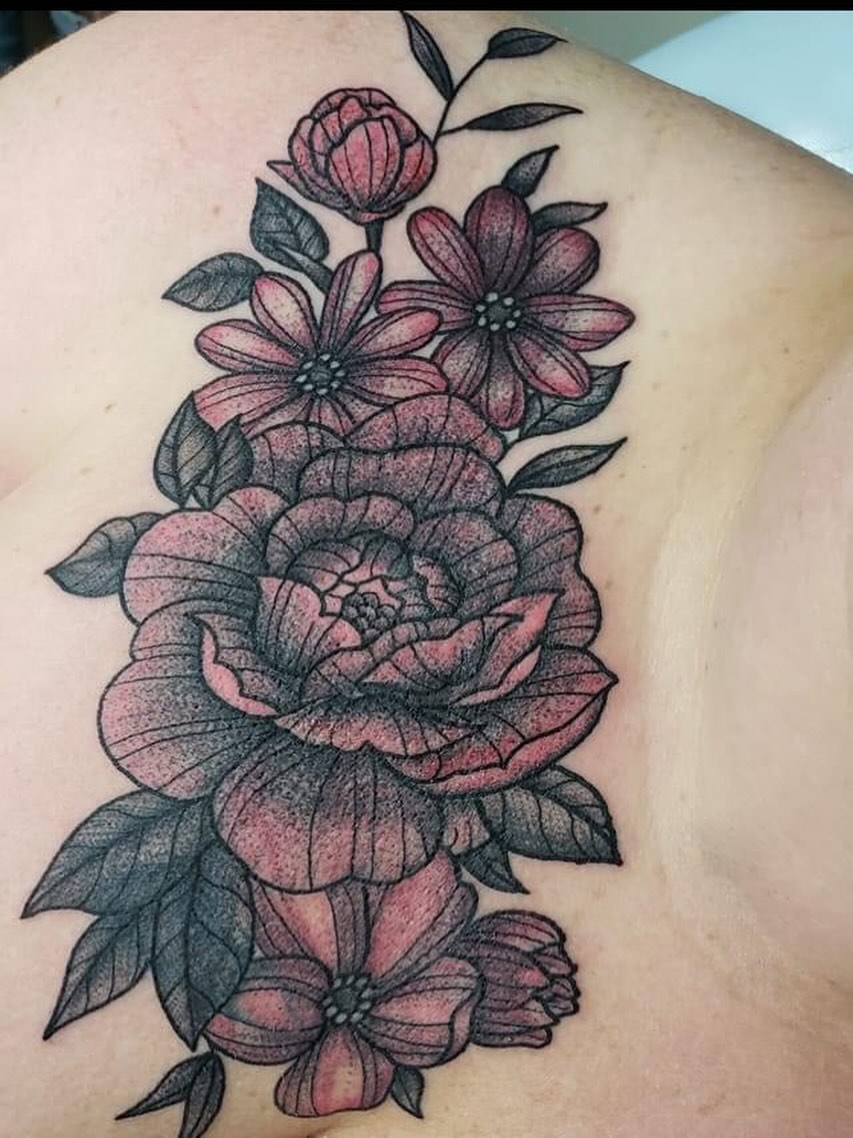Tattoo by @unluckysushi — dotwork, realism