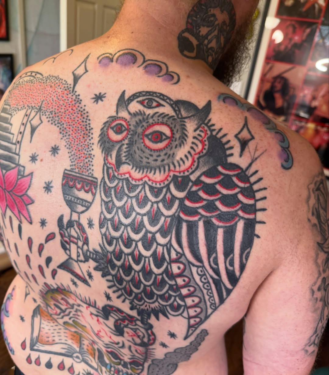 Owl American traditional tattoo on the back by Joe Truck