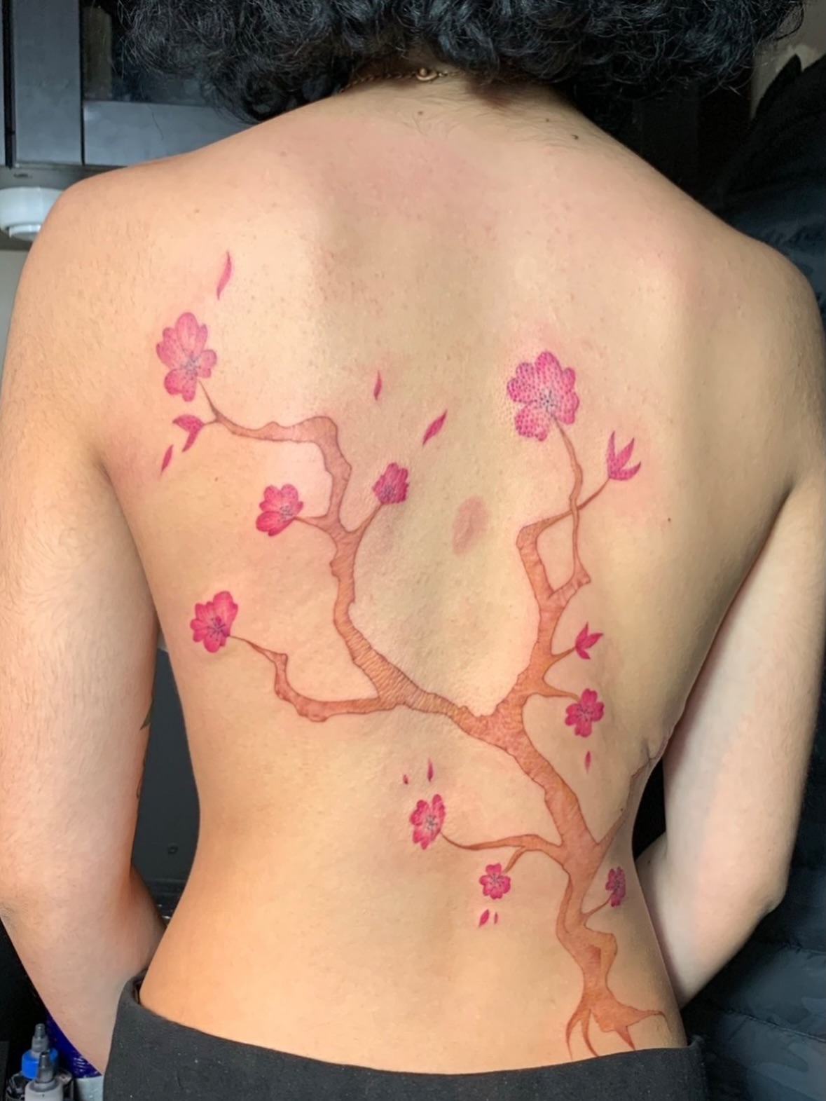 Tattoo by @taracrespitattoos โ watercolor