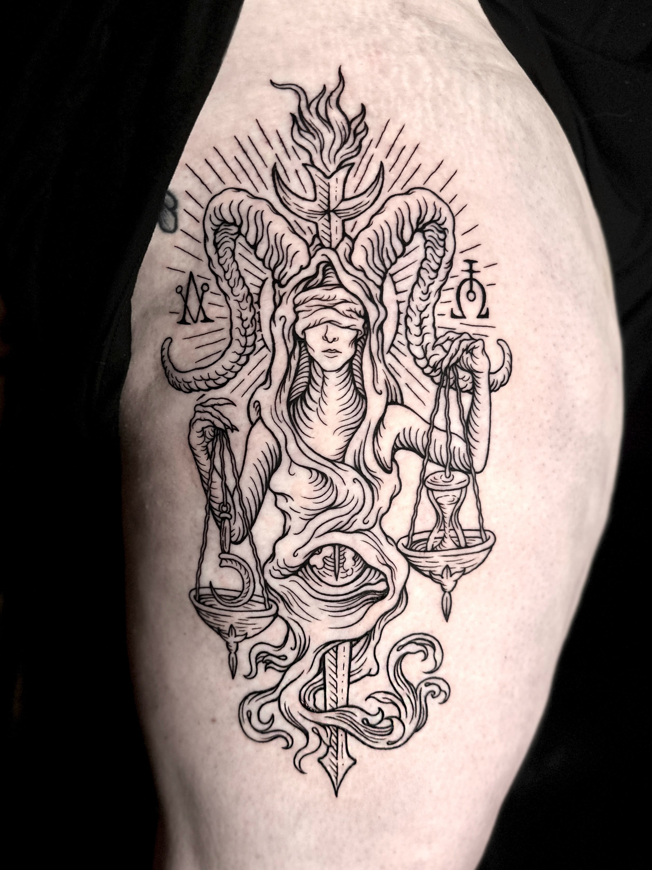Tattoo by @sashawoland β blackwork, illustrative