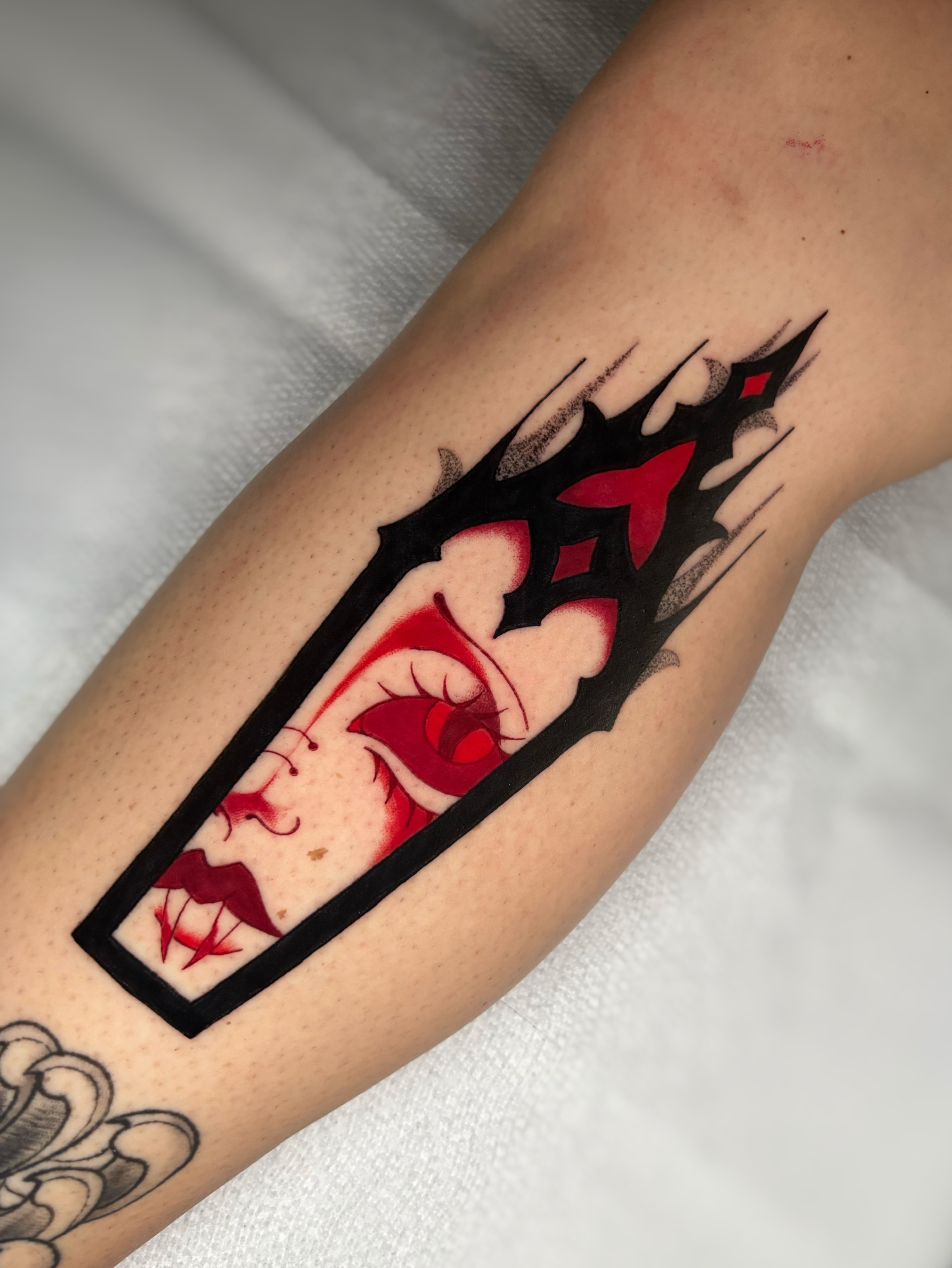 Tattoo by @call.me.crybabyy — american_traditional