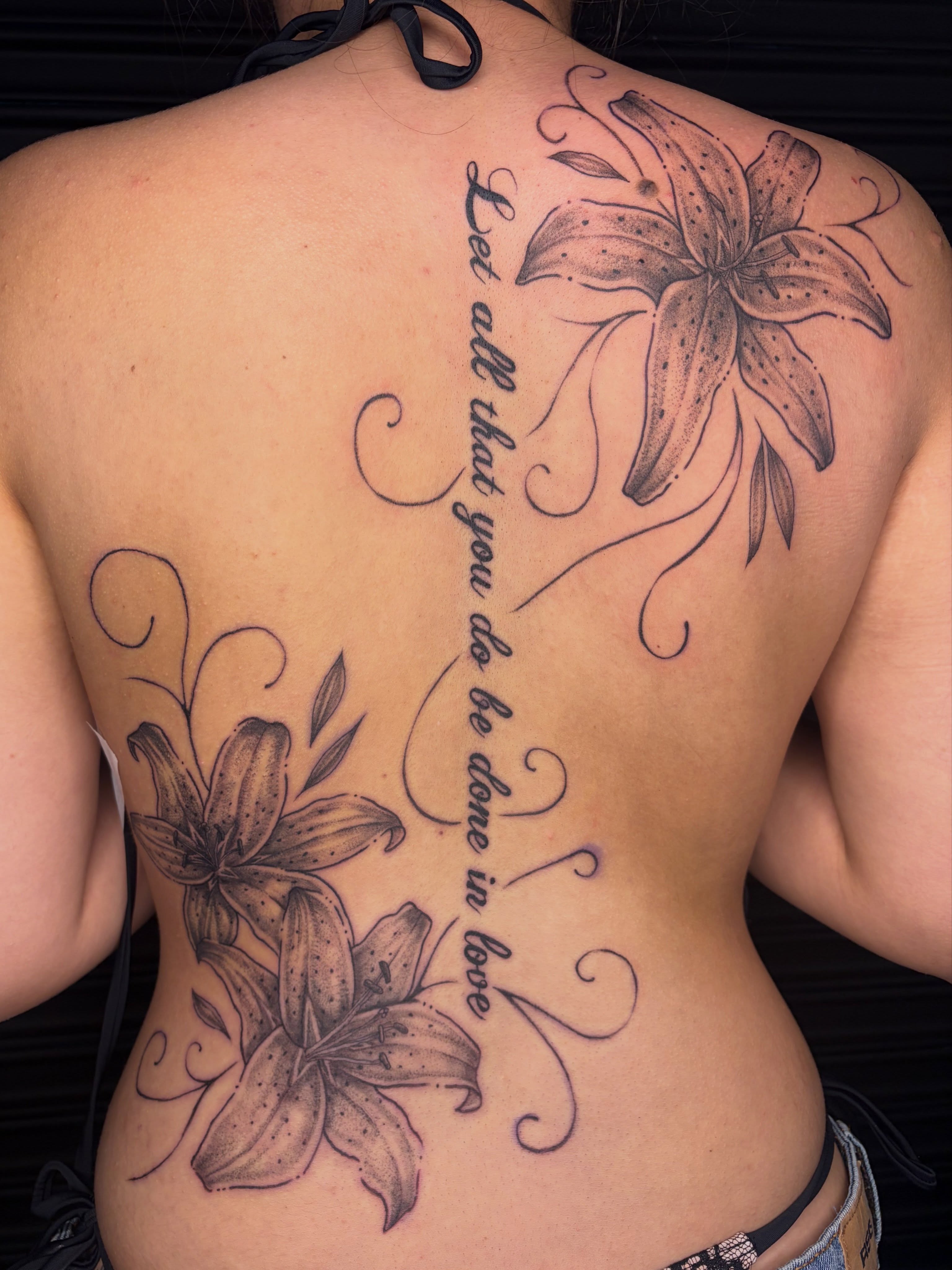 Tattoo by @bobibeanz — black_and_grey