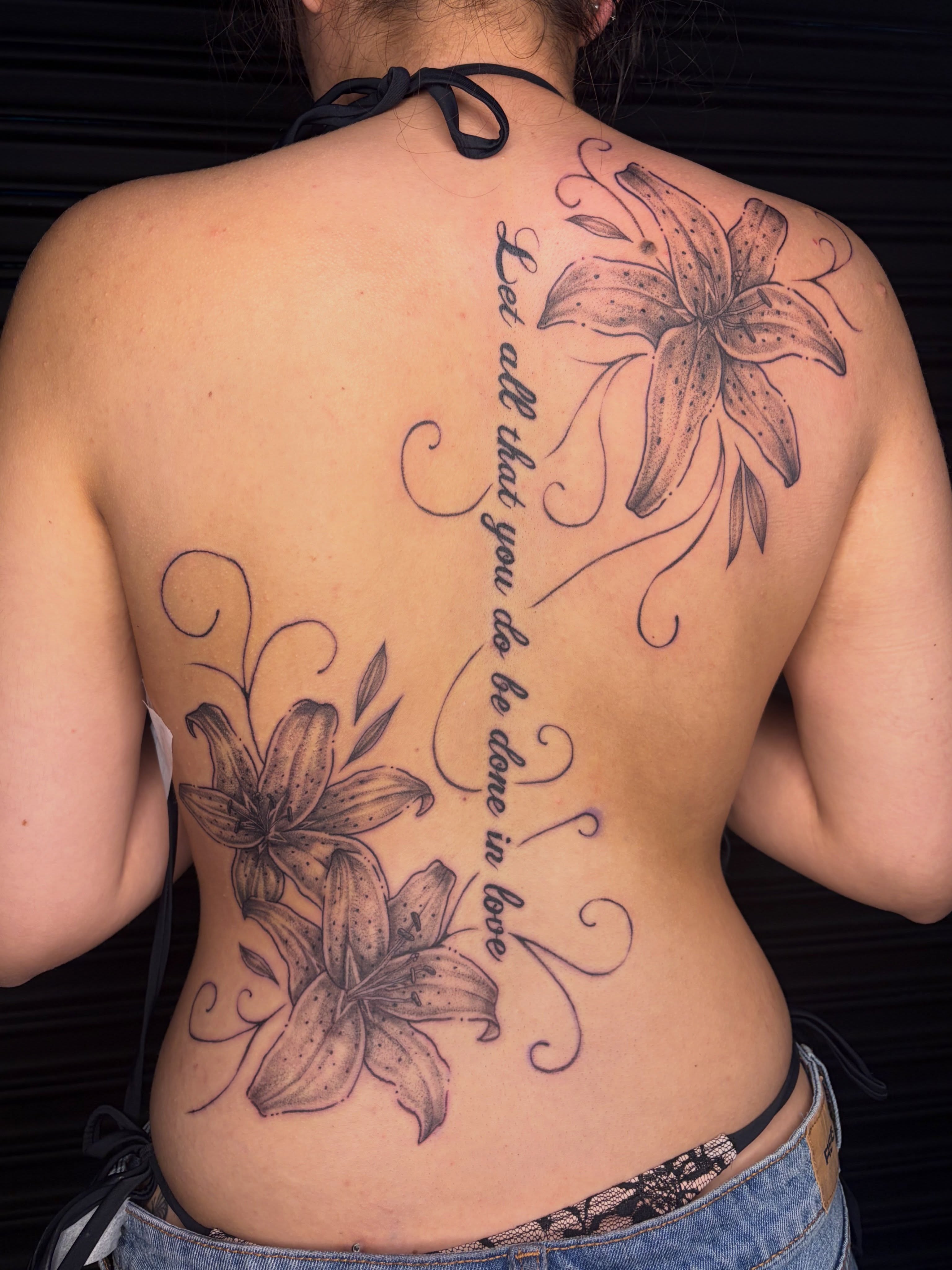Tattoo by @bobibeanz — black_and_grey