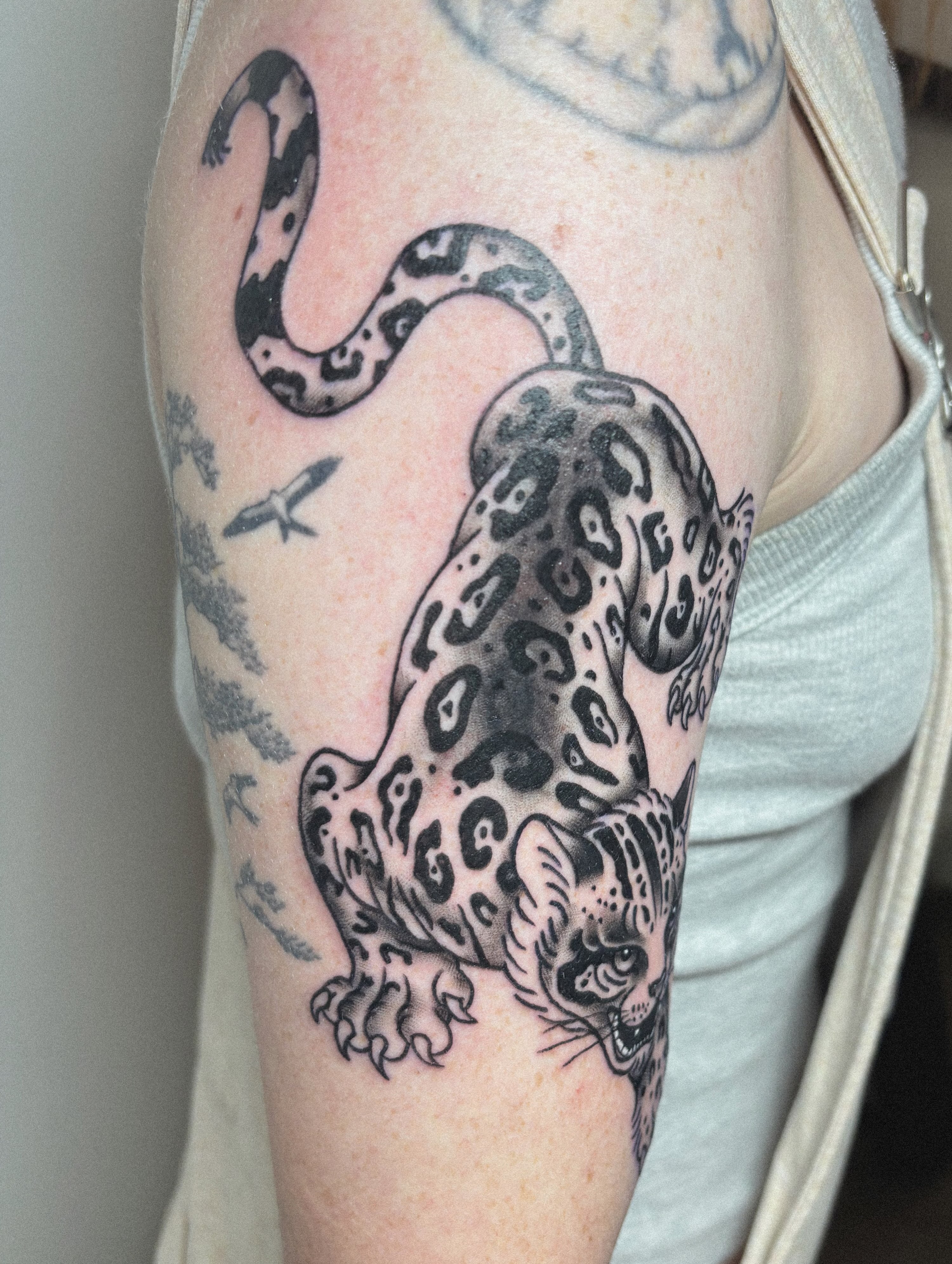 Tattoo by @tatsbybaby — black_and_grey