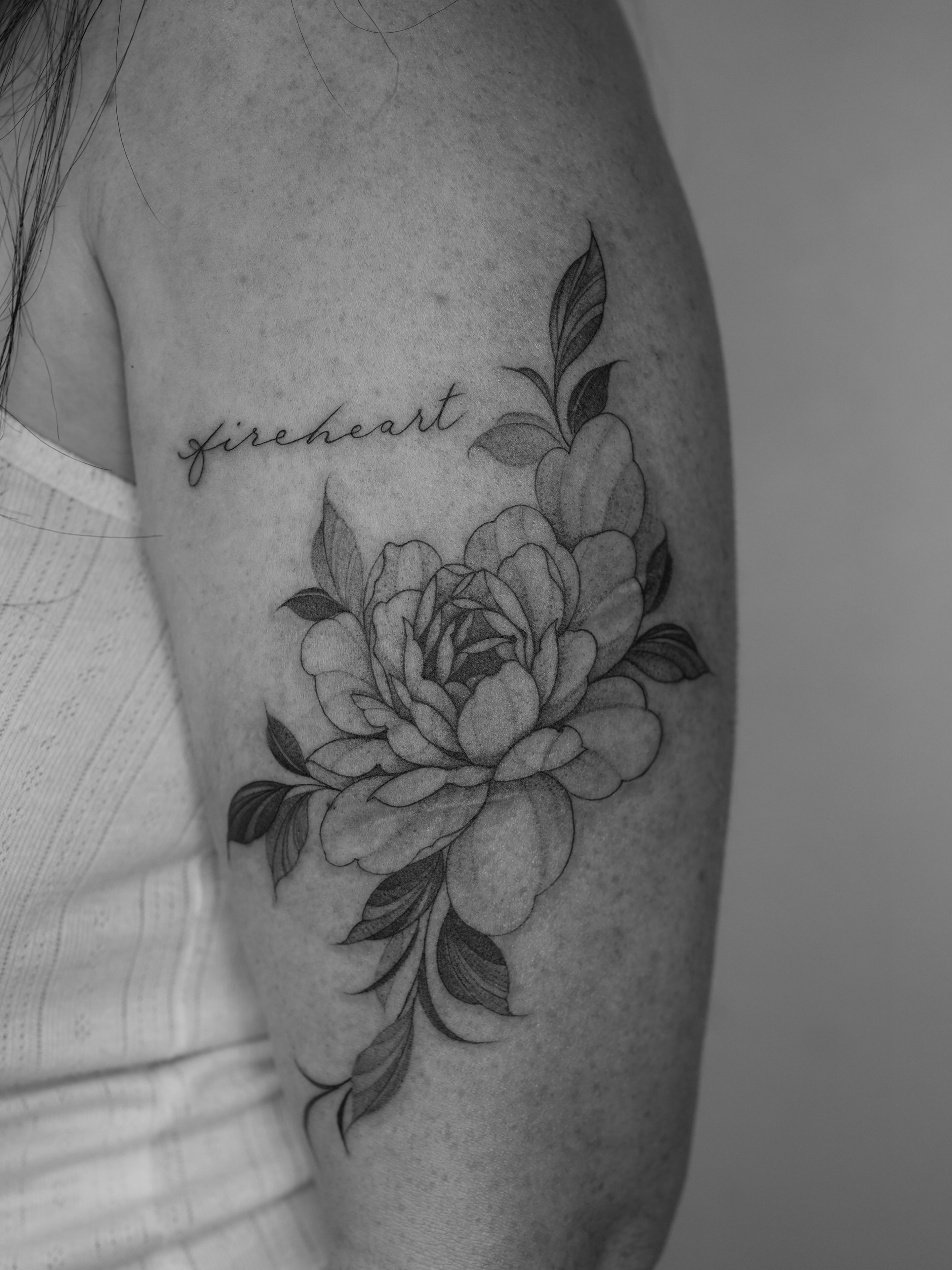 Tattoo by @xiu.tattoos — black_and_grey