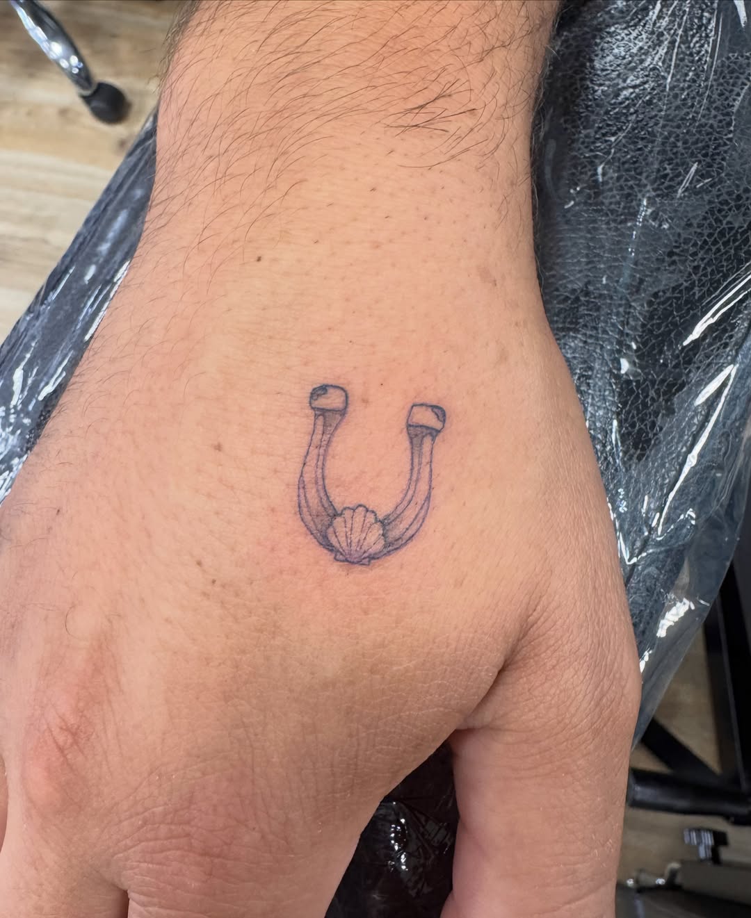 Tattoo by @savageshenise β black_and_grey