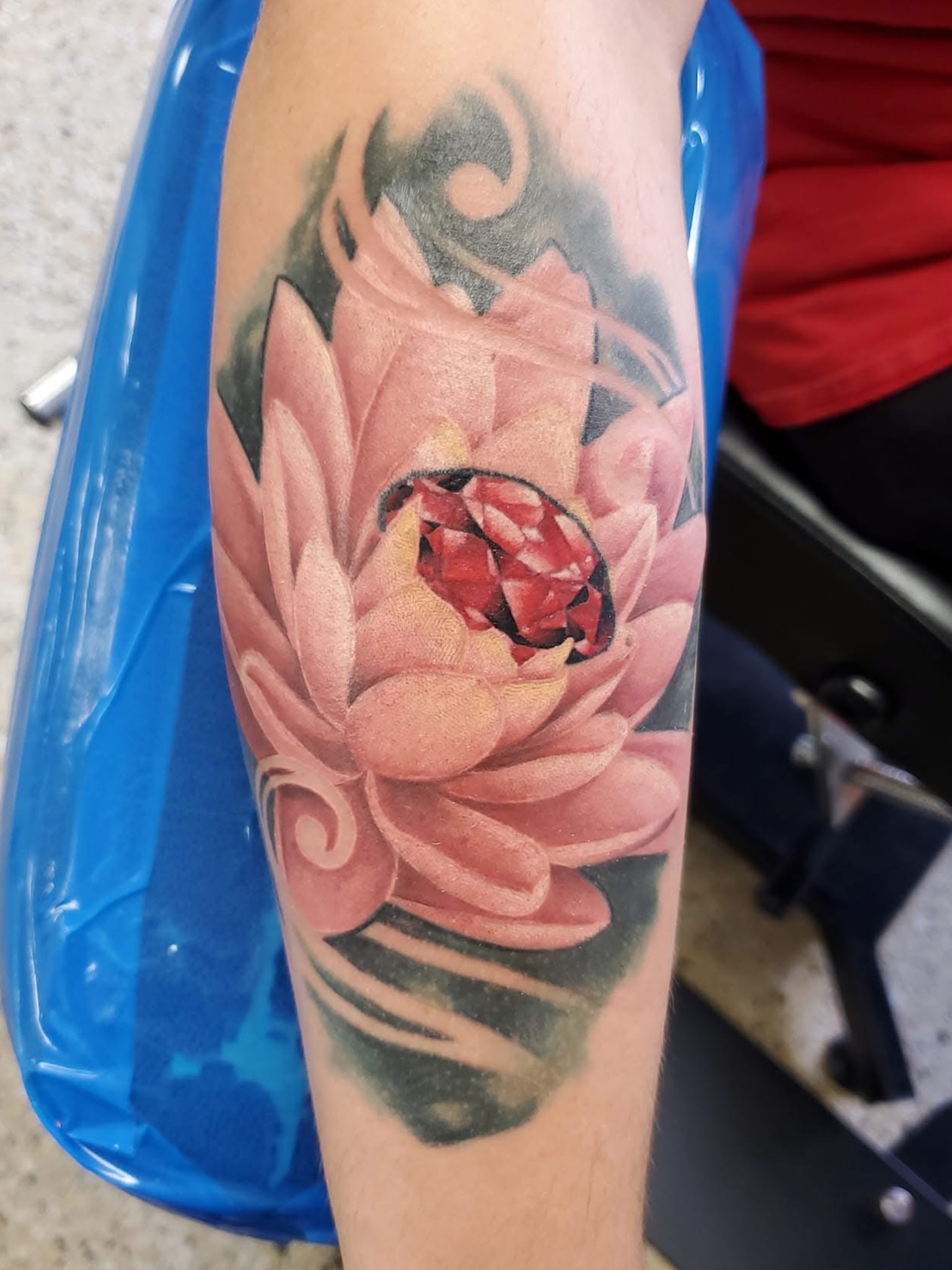 Tattoo by @tattoos_by_cameron β realism