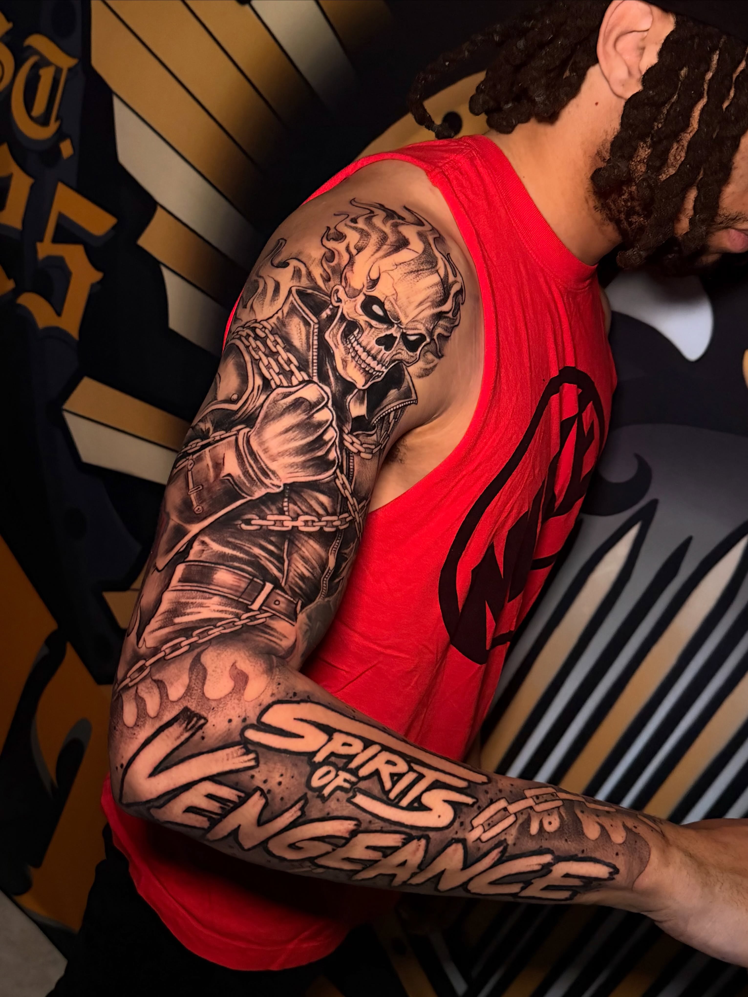Skull warrior realism tattoo on the upper arm by Martin Melendrez