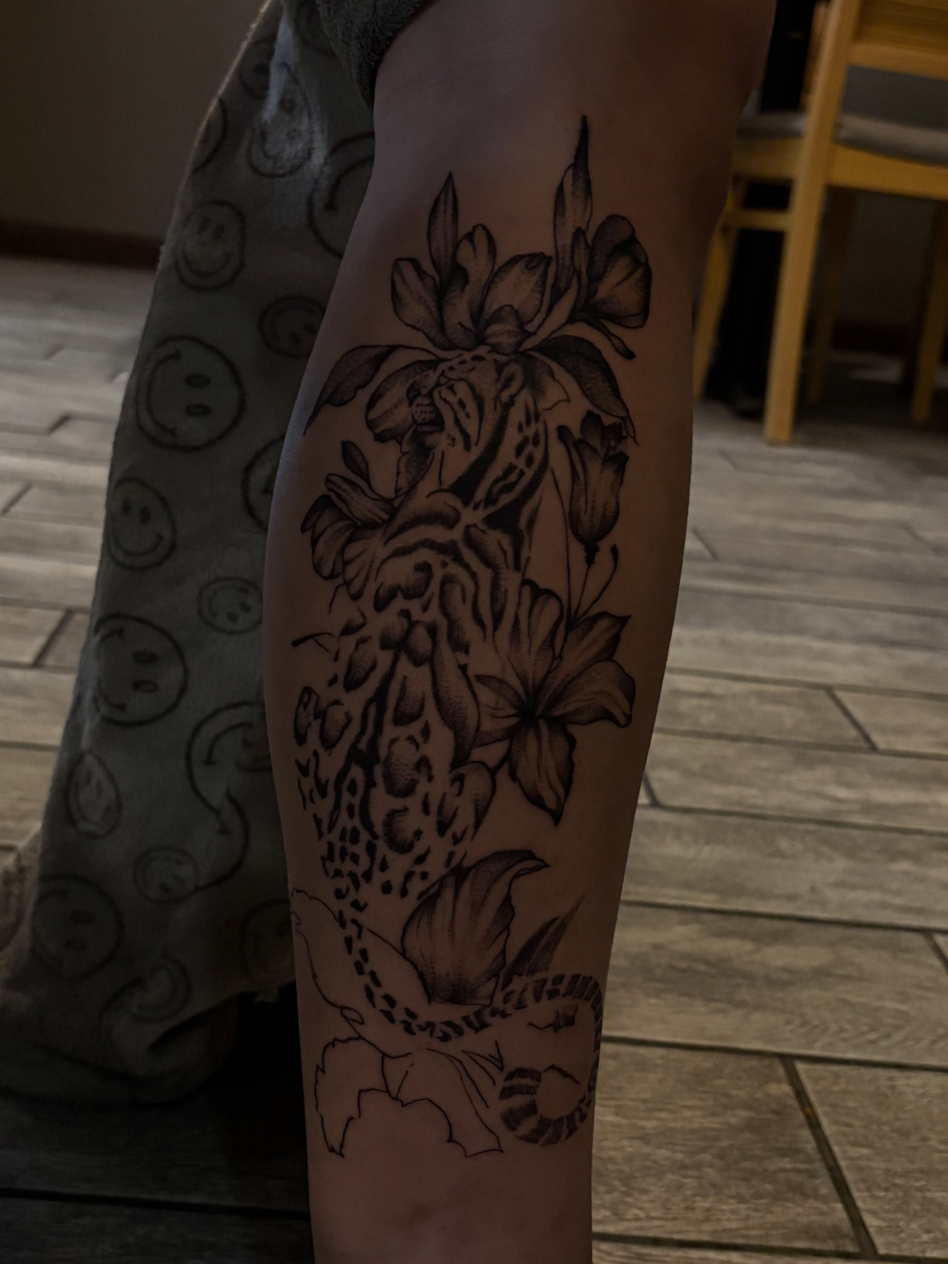 Tattoo by @winniinks — black_and_grey