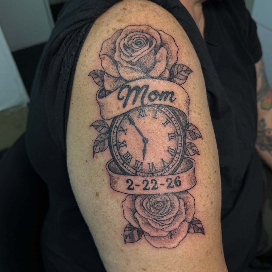 Clock with roses and banner neo-traditional tattoo on the shoulder by Victoria