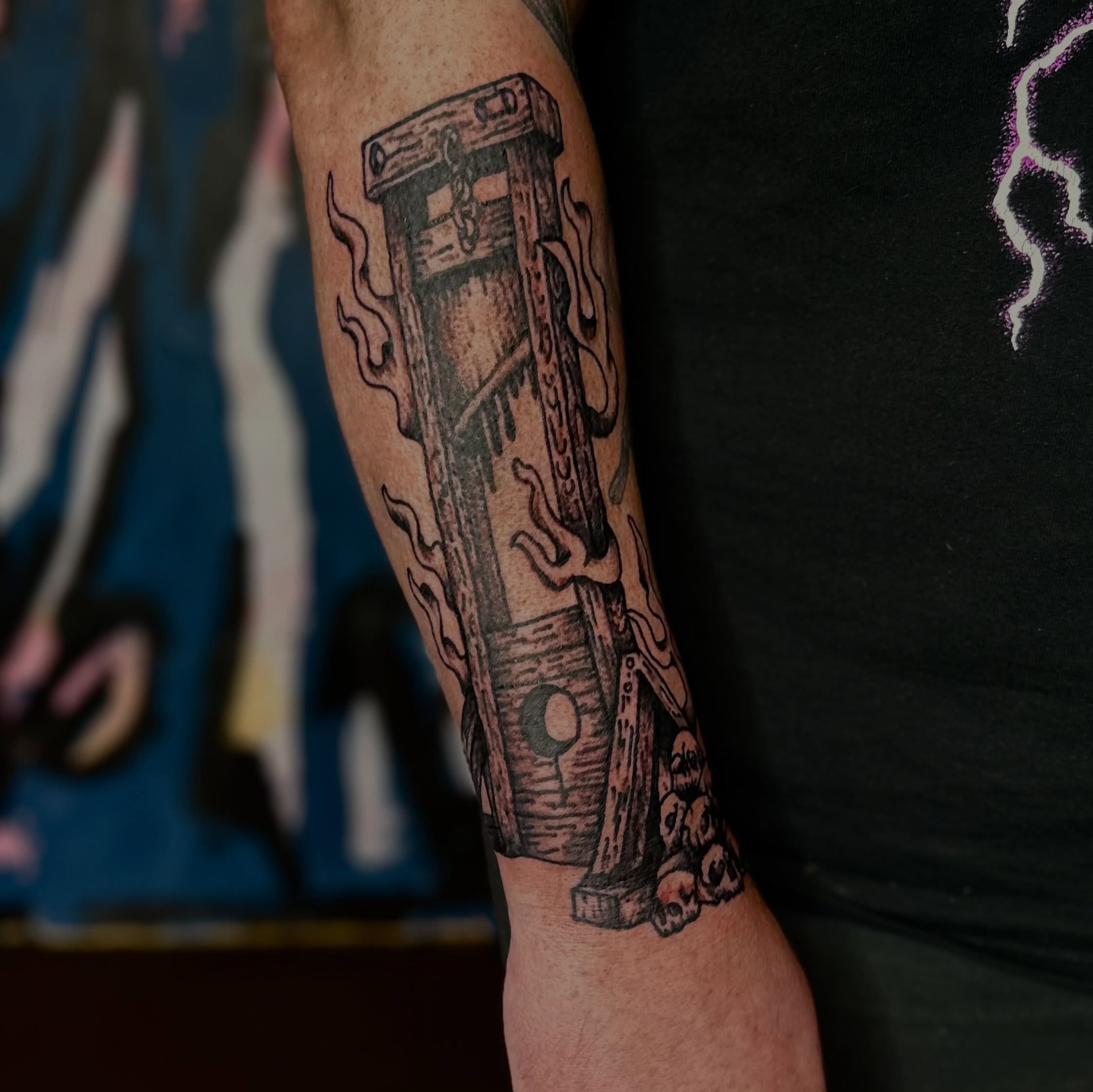 Tattoo by @wizardspire — black_and_grey