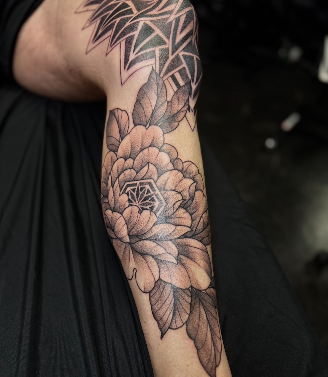 Tattoo by @rikkybobbytattoo — dotwork, black_and_grey