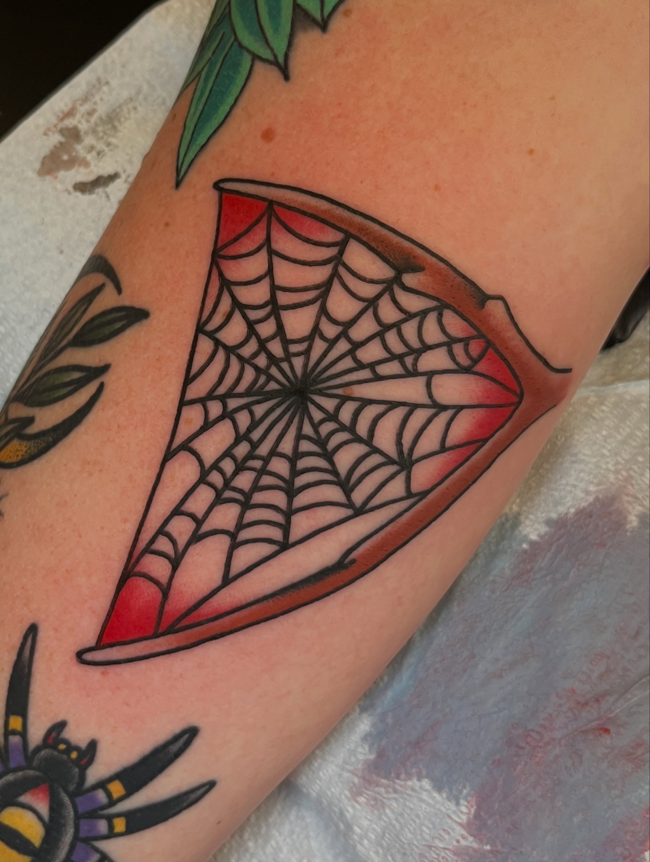 Tattoo by @anthony_tattooer — geometric