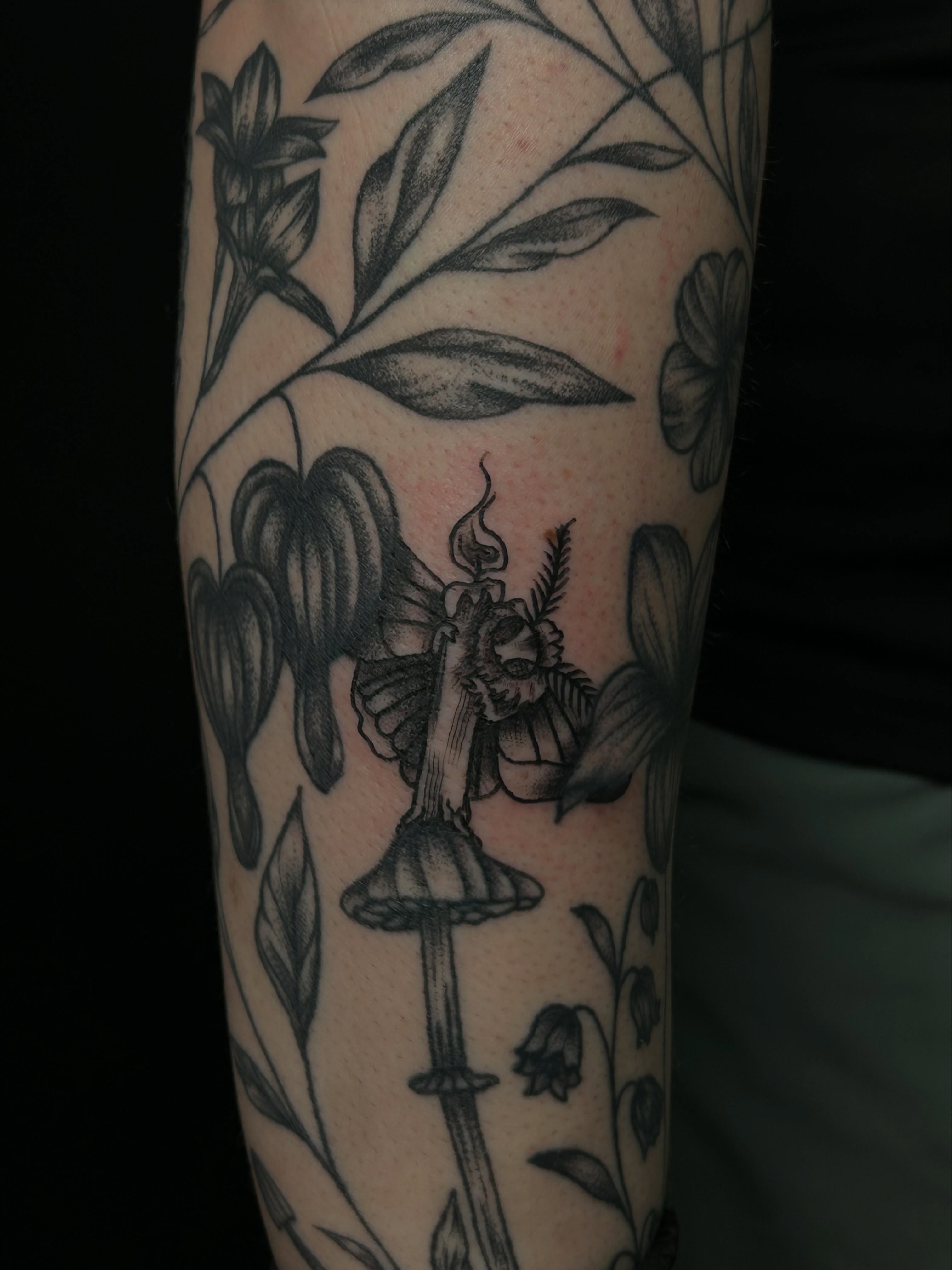 Tattoo by @diamondphoenix_ — black_and_grey, realism