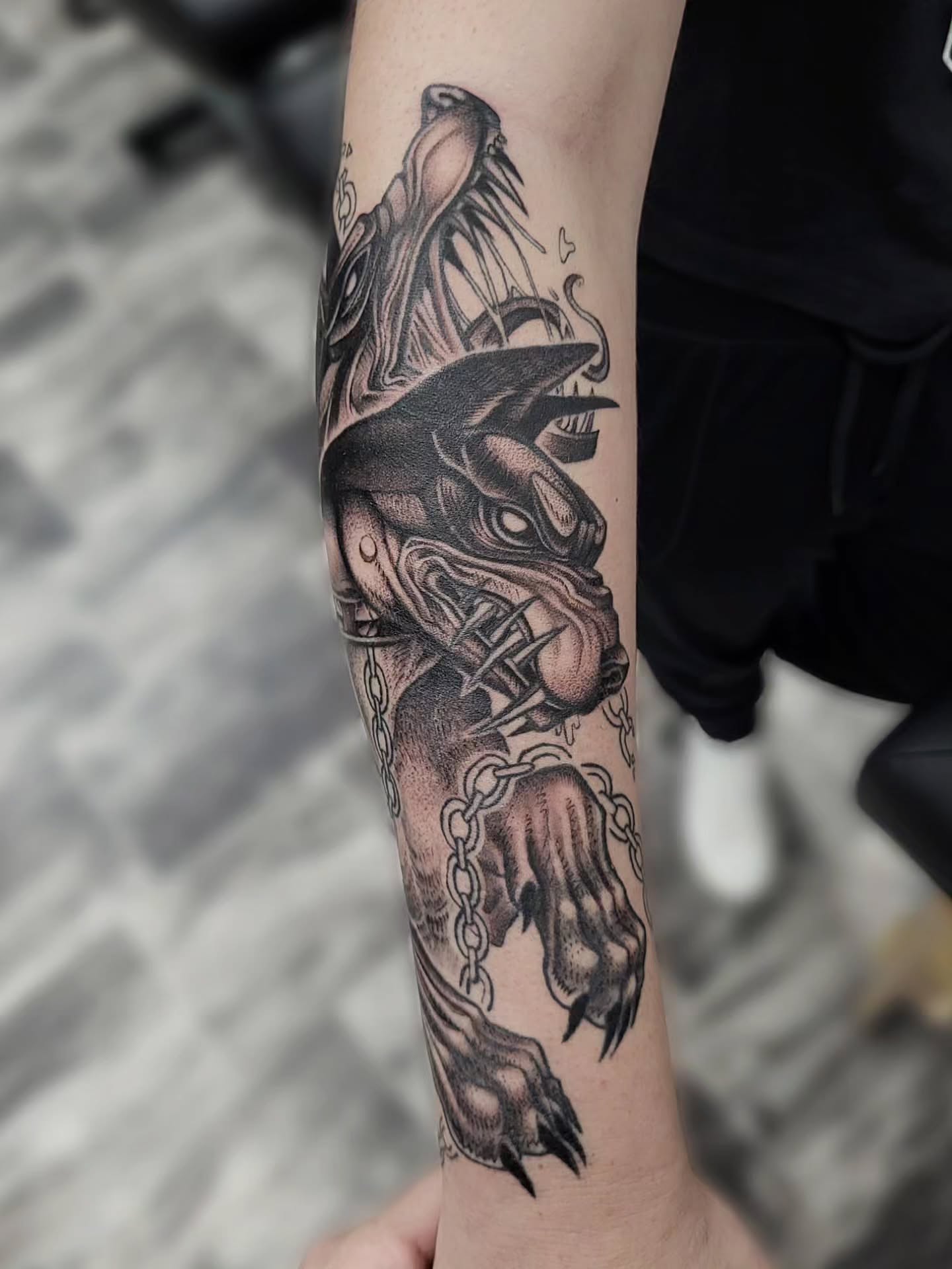 Wolf realism tattoo on the forearm by TEA ☕️ Tattoos