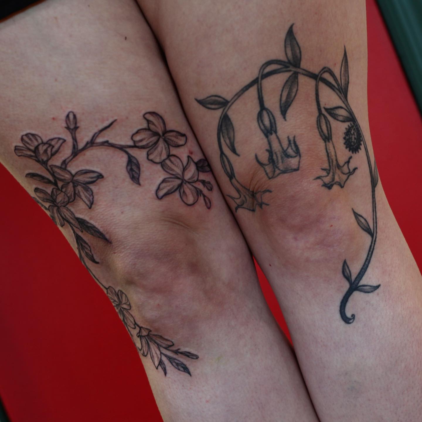 Floral wreath black and grey tattoo on the forearm by adrienne mae ❀