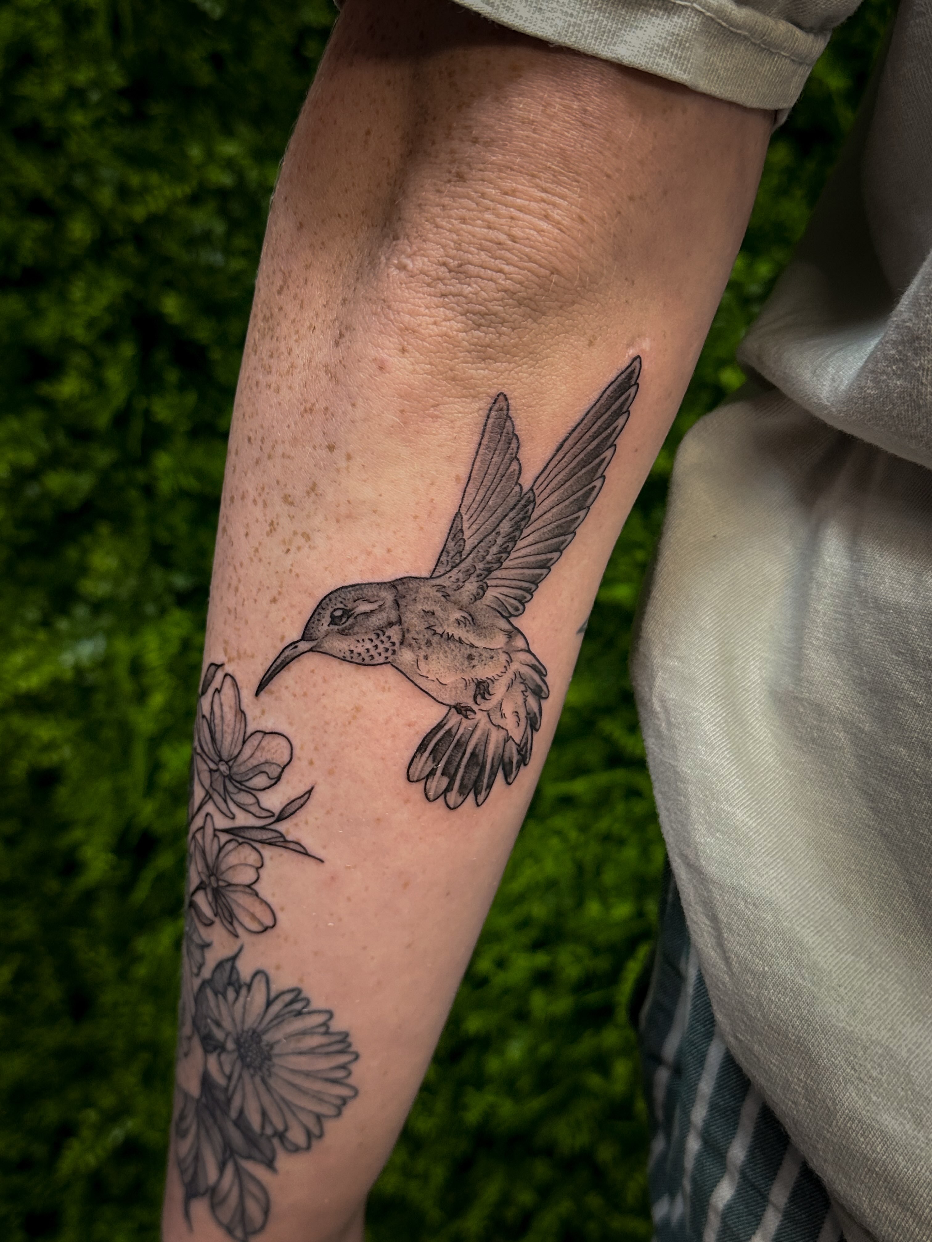 Tattoo by @rachtats โ black_and_grey