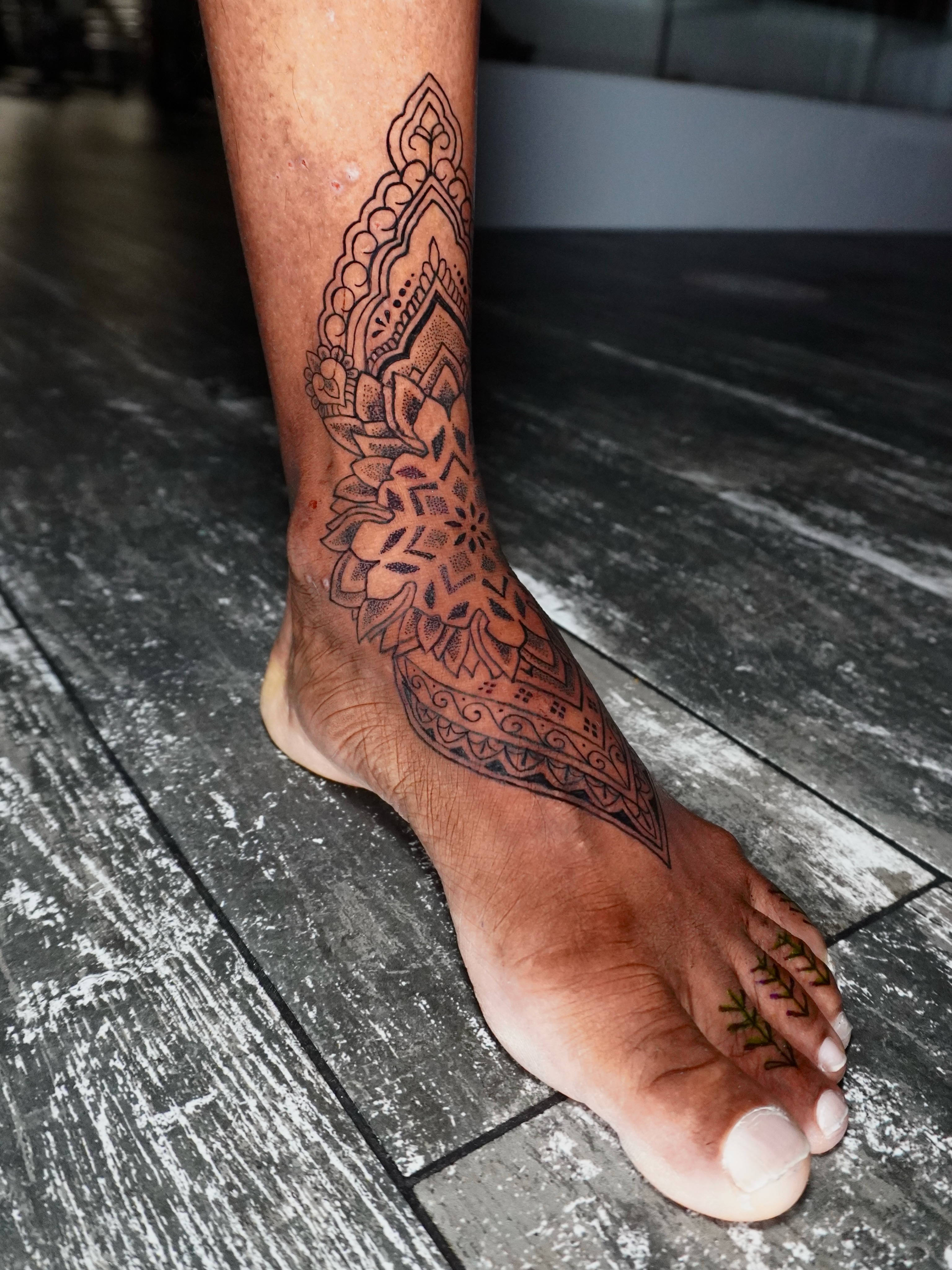 Tattoo by @santostefano.tattoo โ geometric