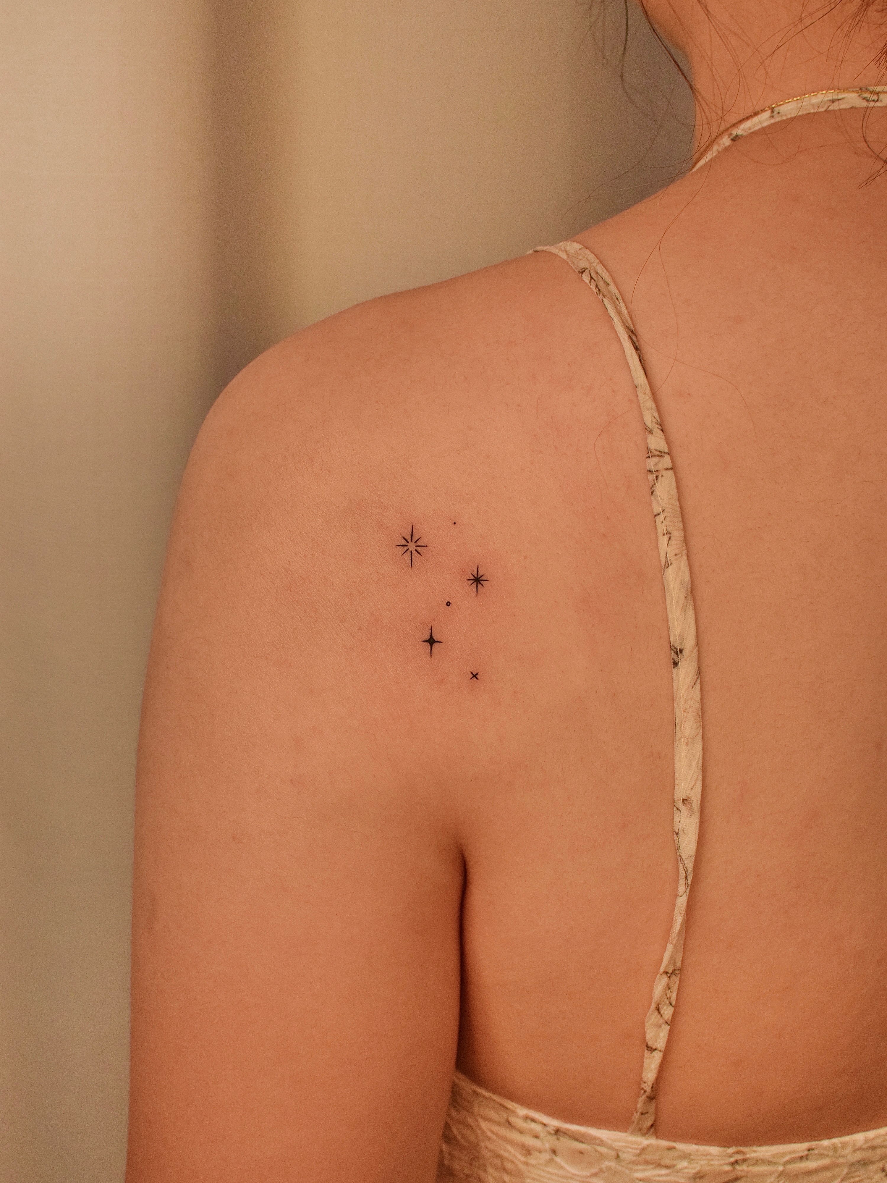 Tattoo by @tattooer_jina — dotwork