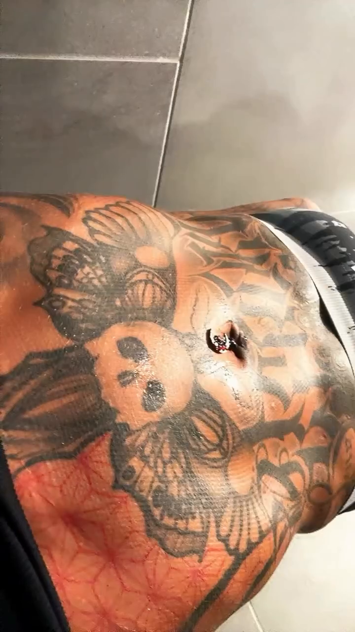 Tattoo by @qqueen_b33 — black_and_grey, realism