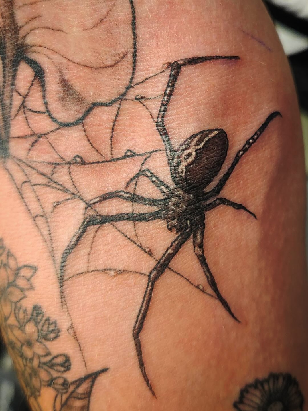 Tattoo by @3rdeyetattoo_artgallery — black_and_grey