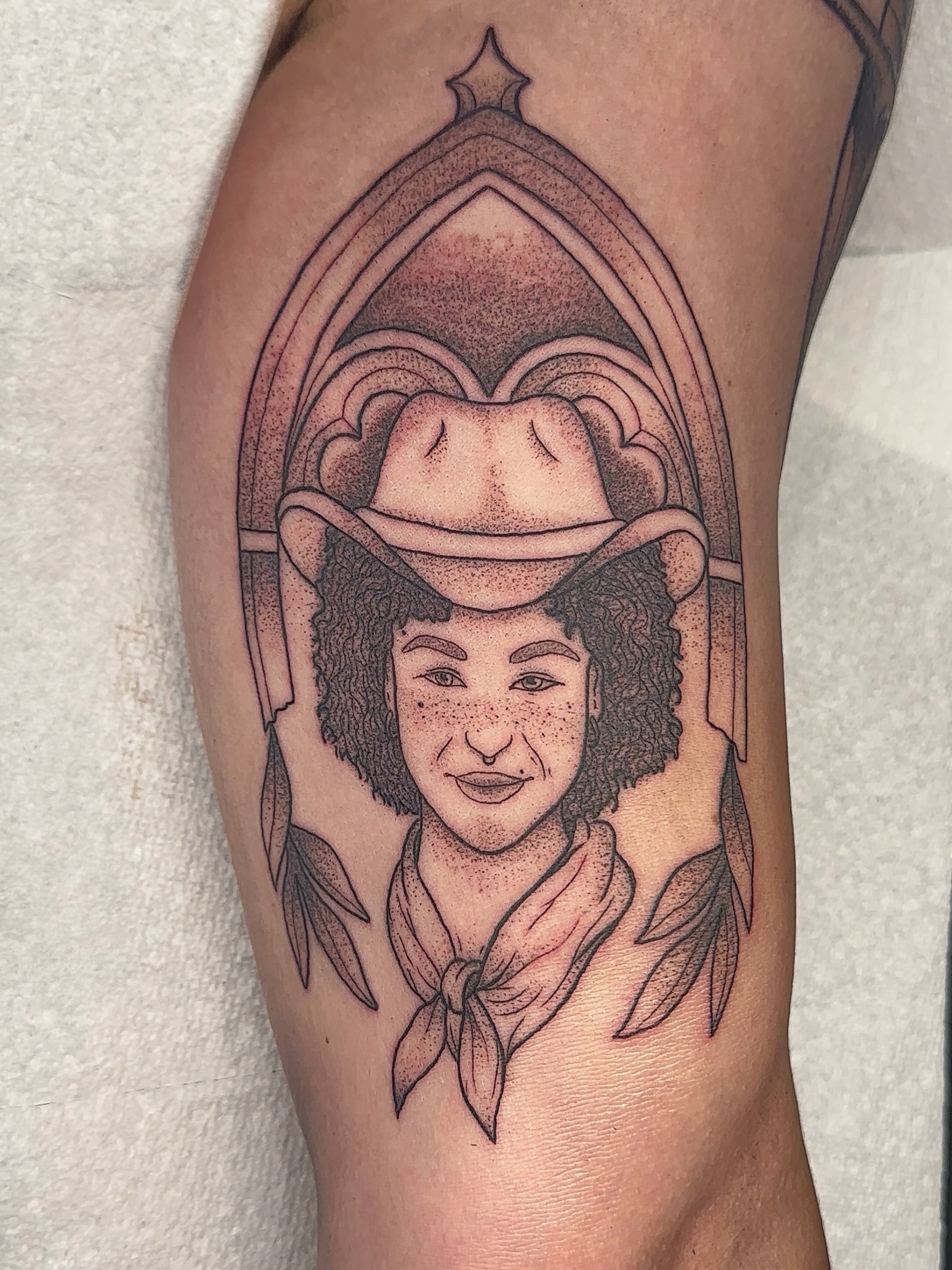 Tattoo by @savannahleetattoos — dotwork