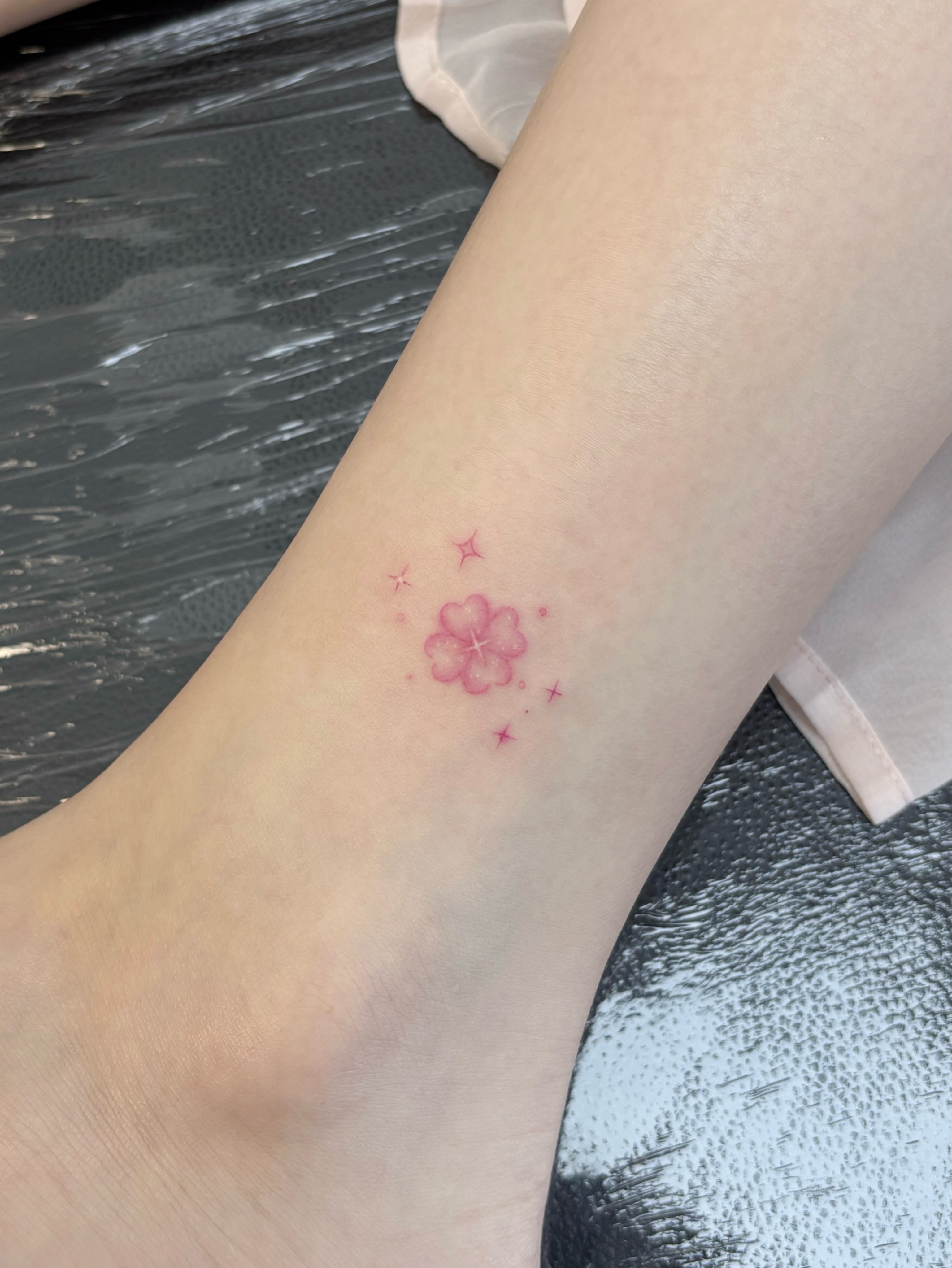 Tattoo by @nyangwol_tattoo — dotwork