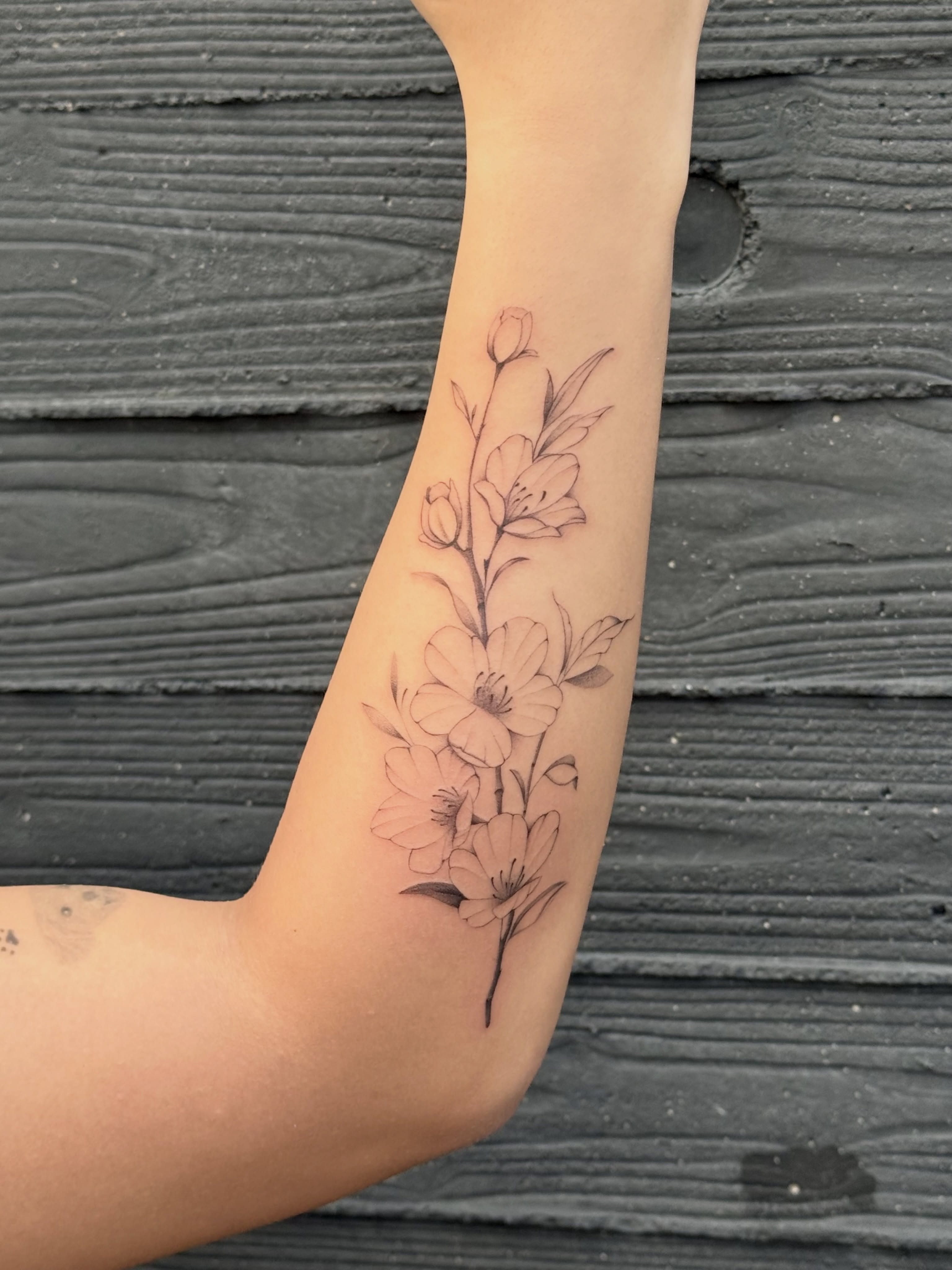 Tattoo by @blanc_tattoos — black_and_grey