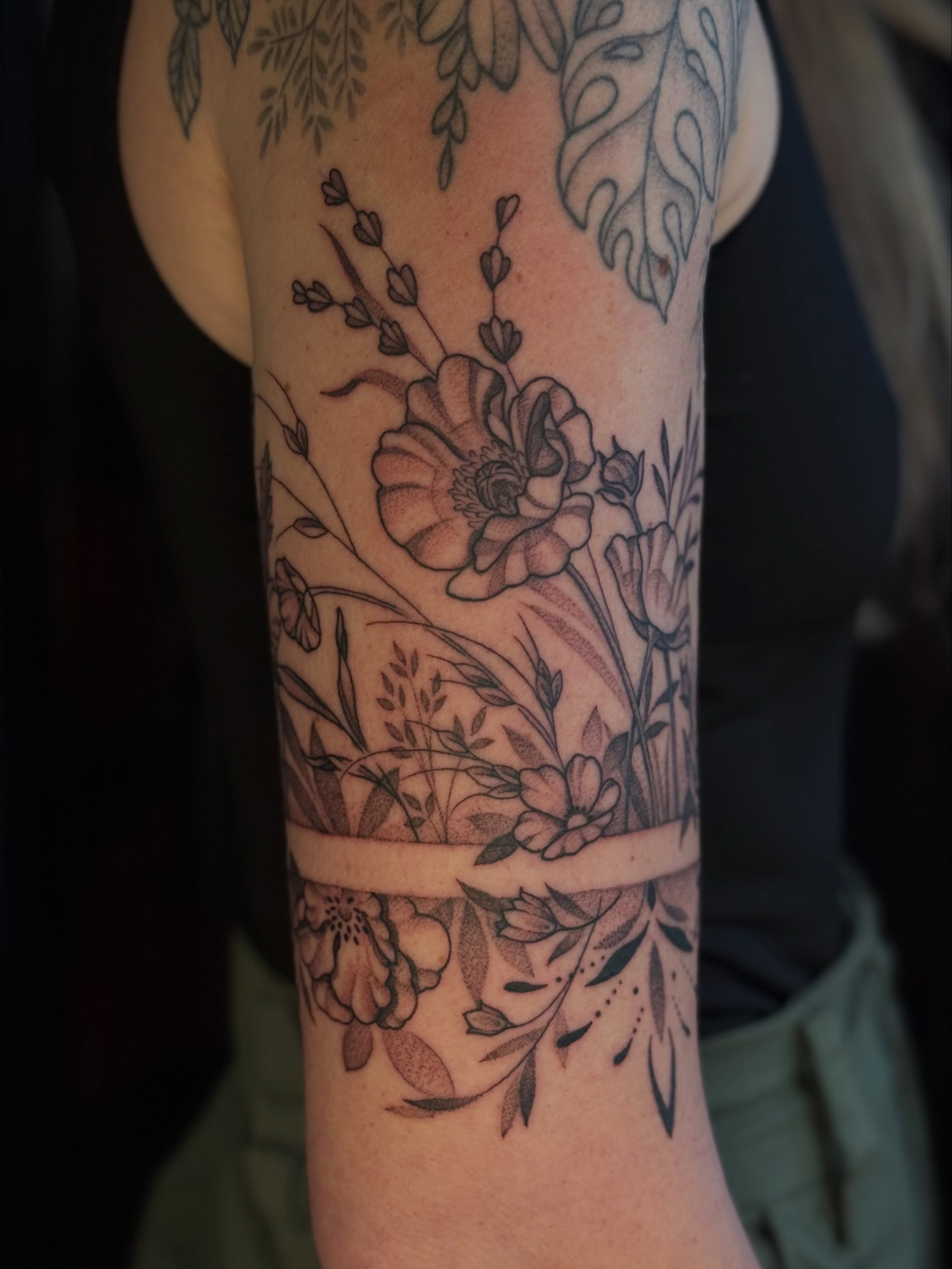Tattoo by @girlypoptattoos — black_and_grey