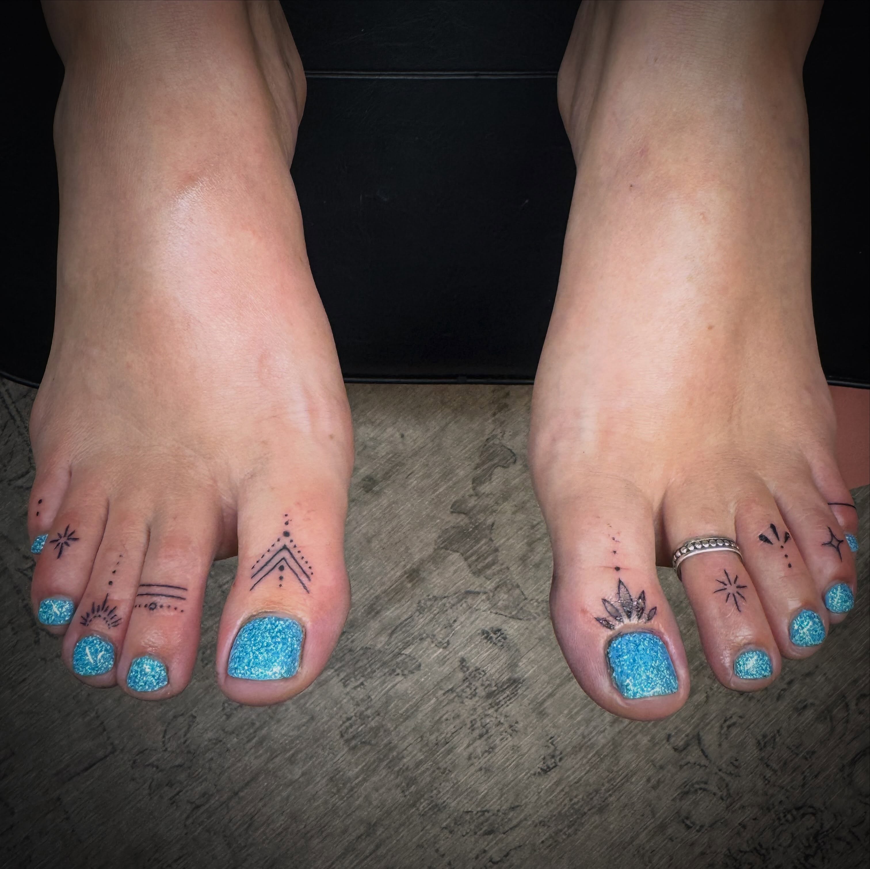 Tattoo by @evolveink.tattoos — dotwork