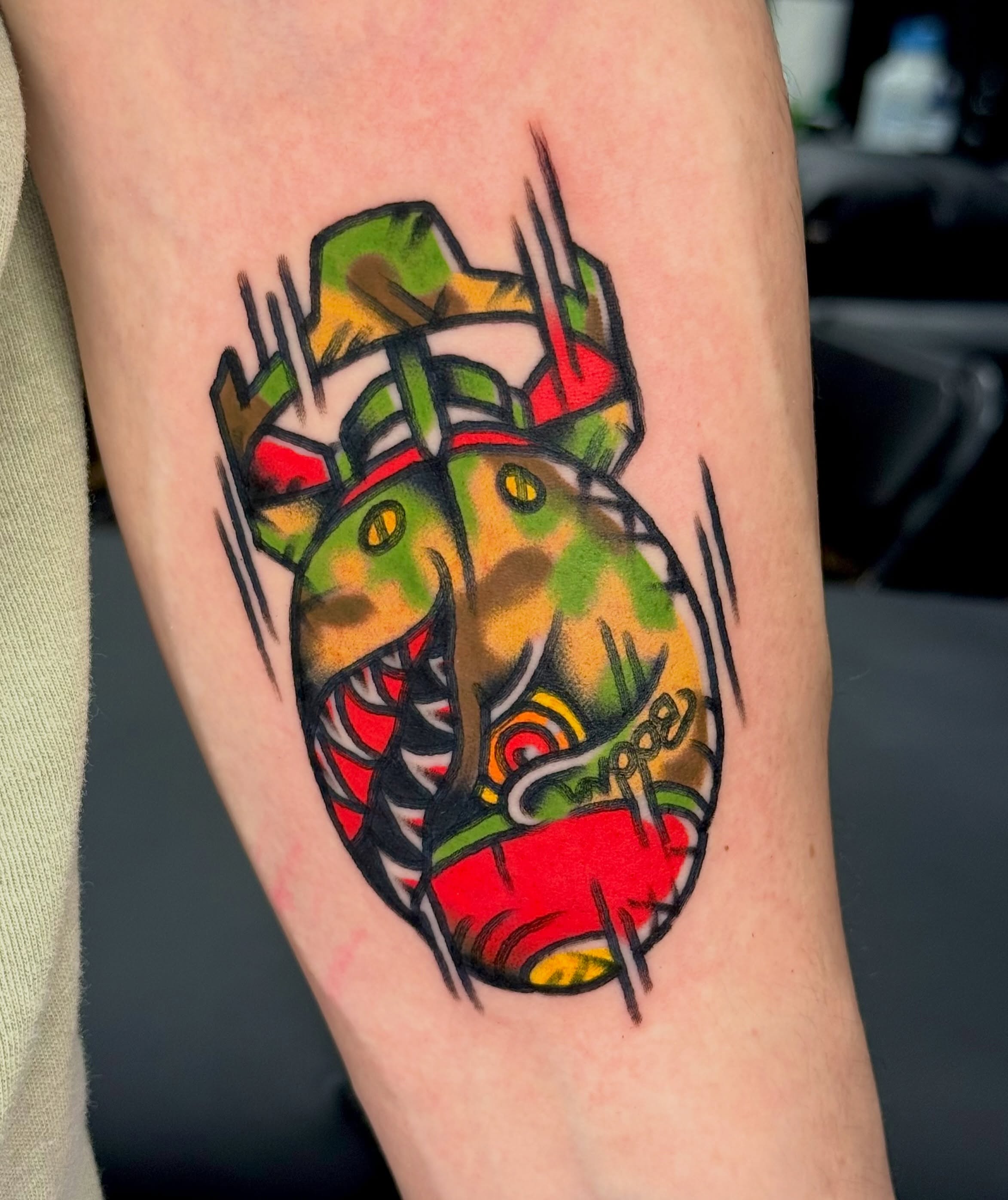 Anatomical heart with mechanical elements American traditional tattoo on the forearm by Tattooer Sancho 🇰🇷🇨🇦