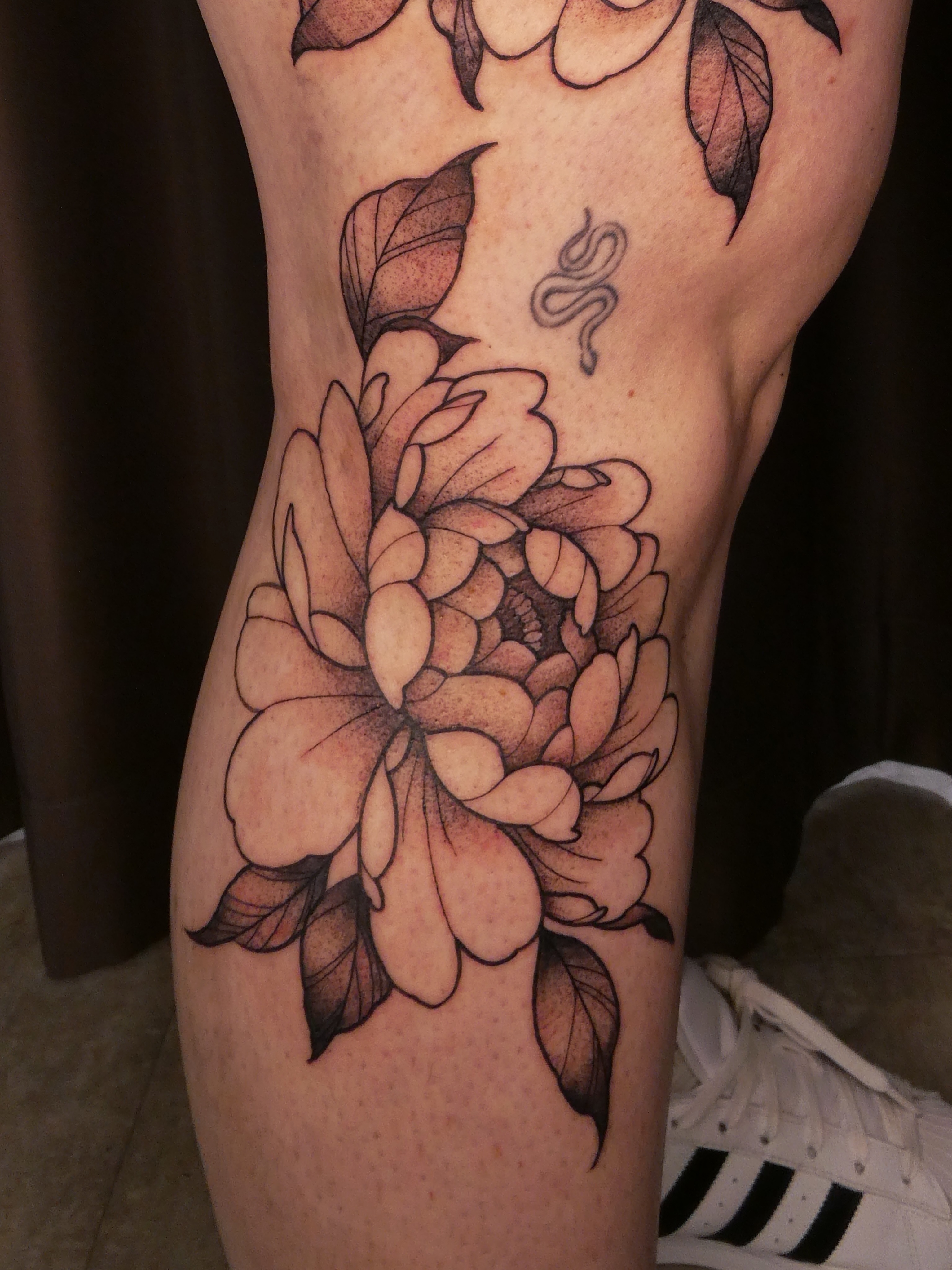 Peony dotwork tattoo on the thigh by ✧˖°. Jordan