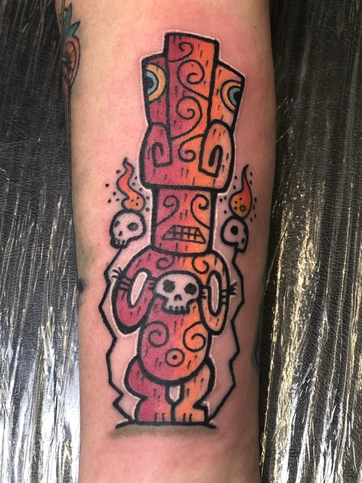 Tattoo by @tahitigil — american_traditional