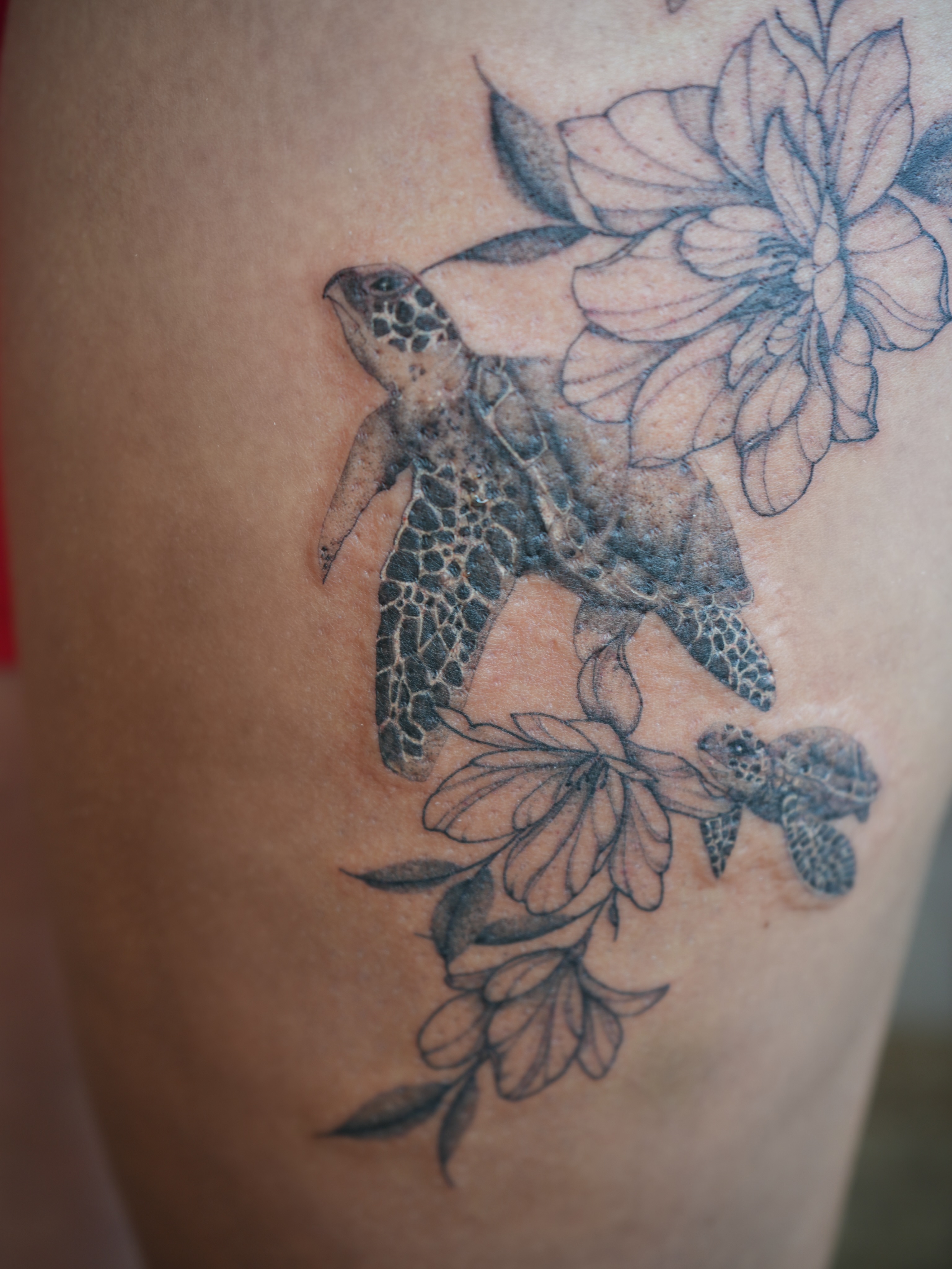 Tattoo by @burningrebelliontattoo β black_and_grey