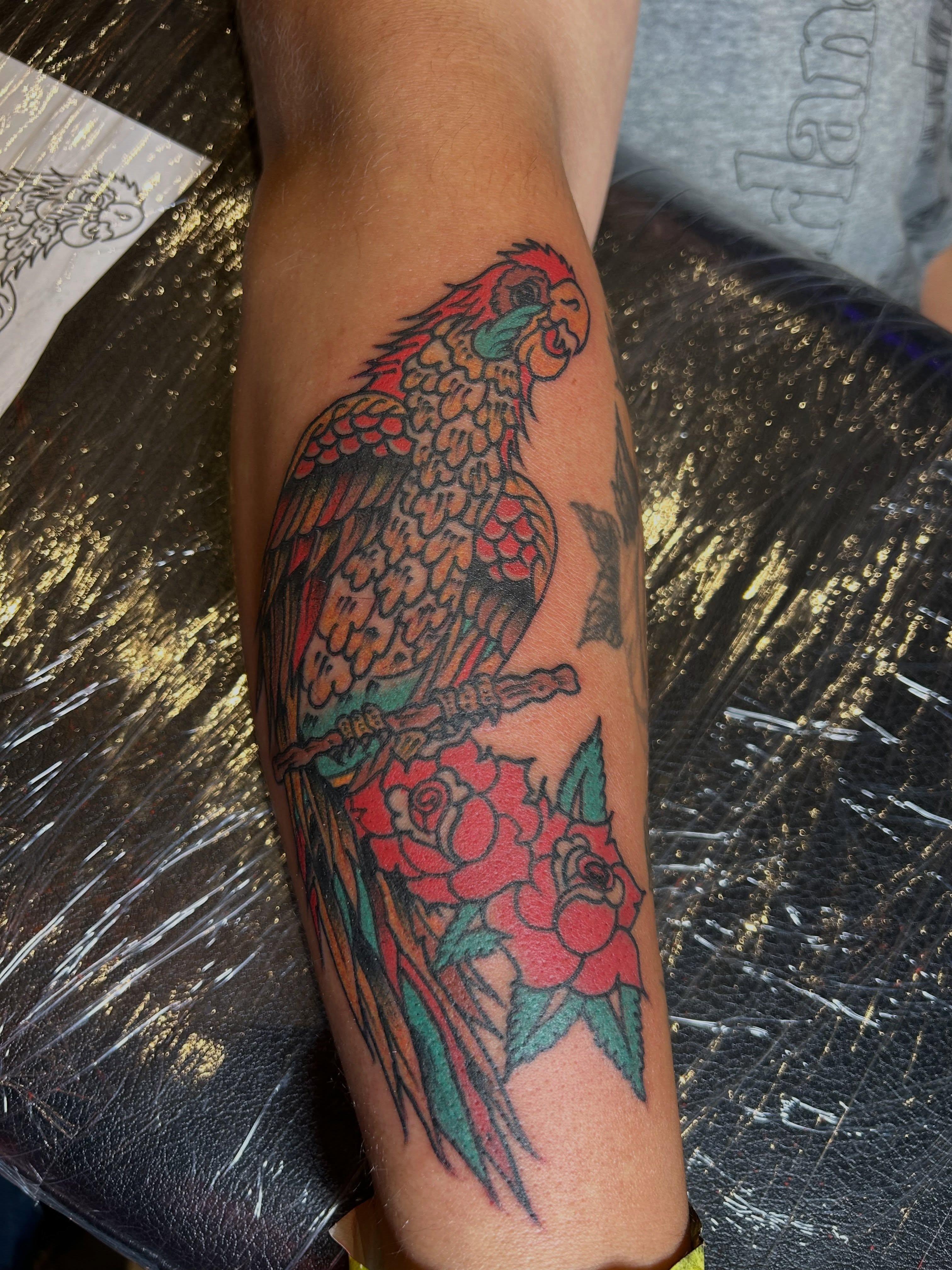 Tattoo by @esaconytattoo — american_traditional