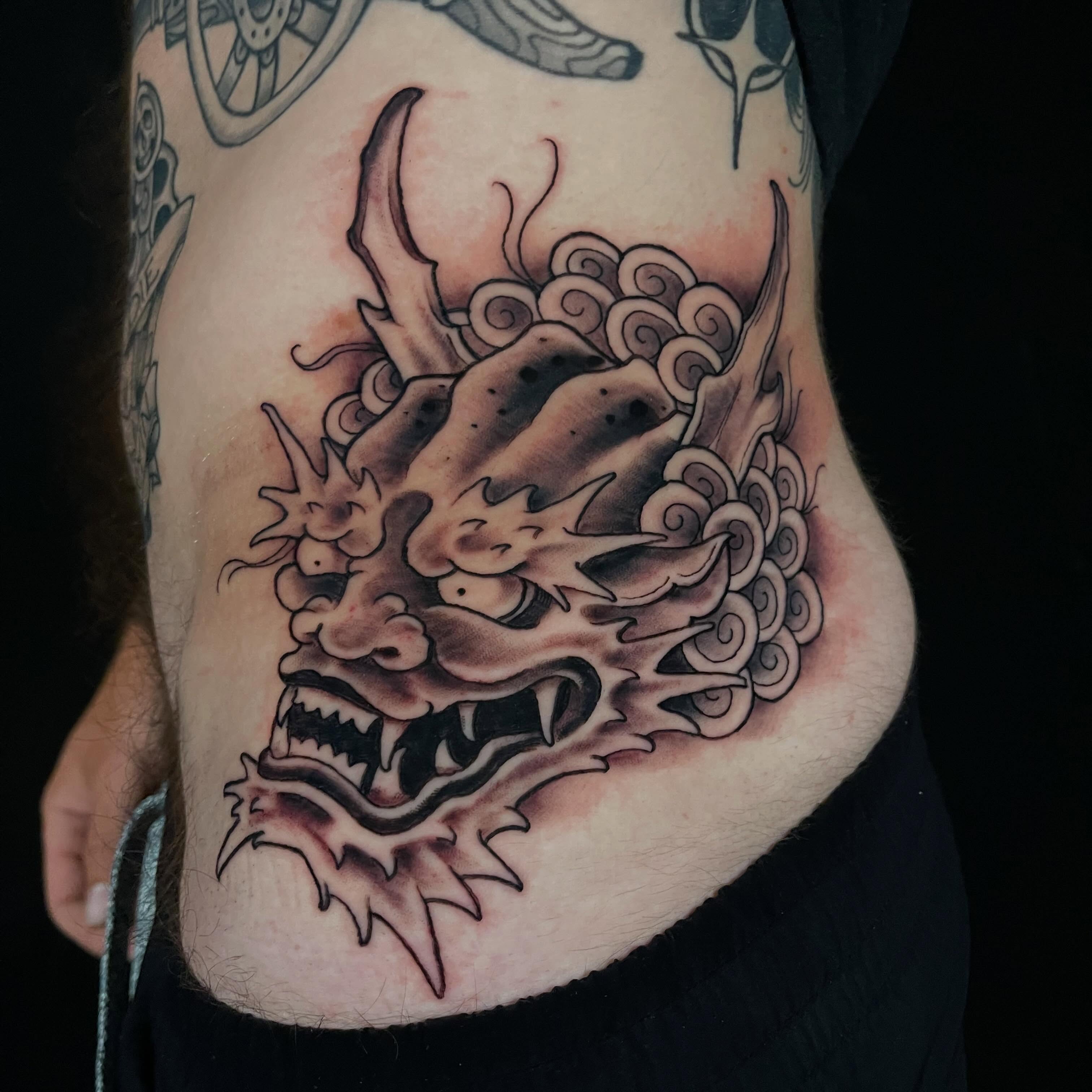 Tattoo by @dazzlefritz β japanese_irezumi