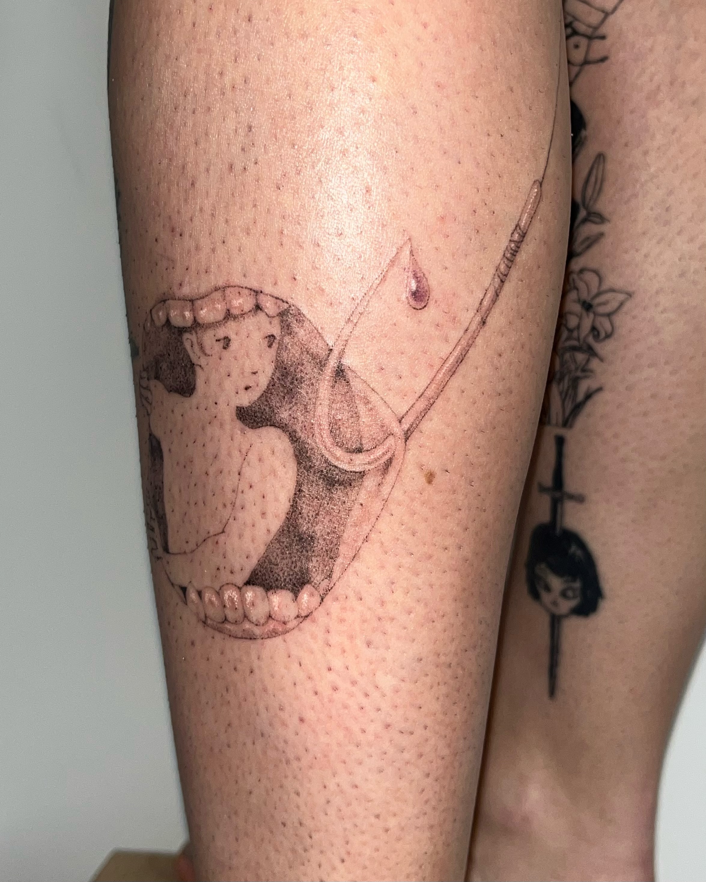 Tattoo by @sobbpp — dotwork