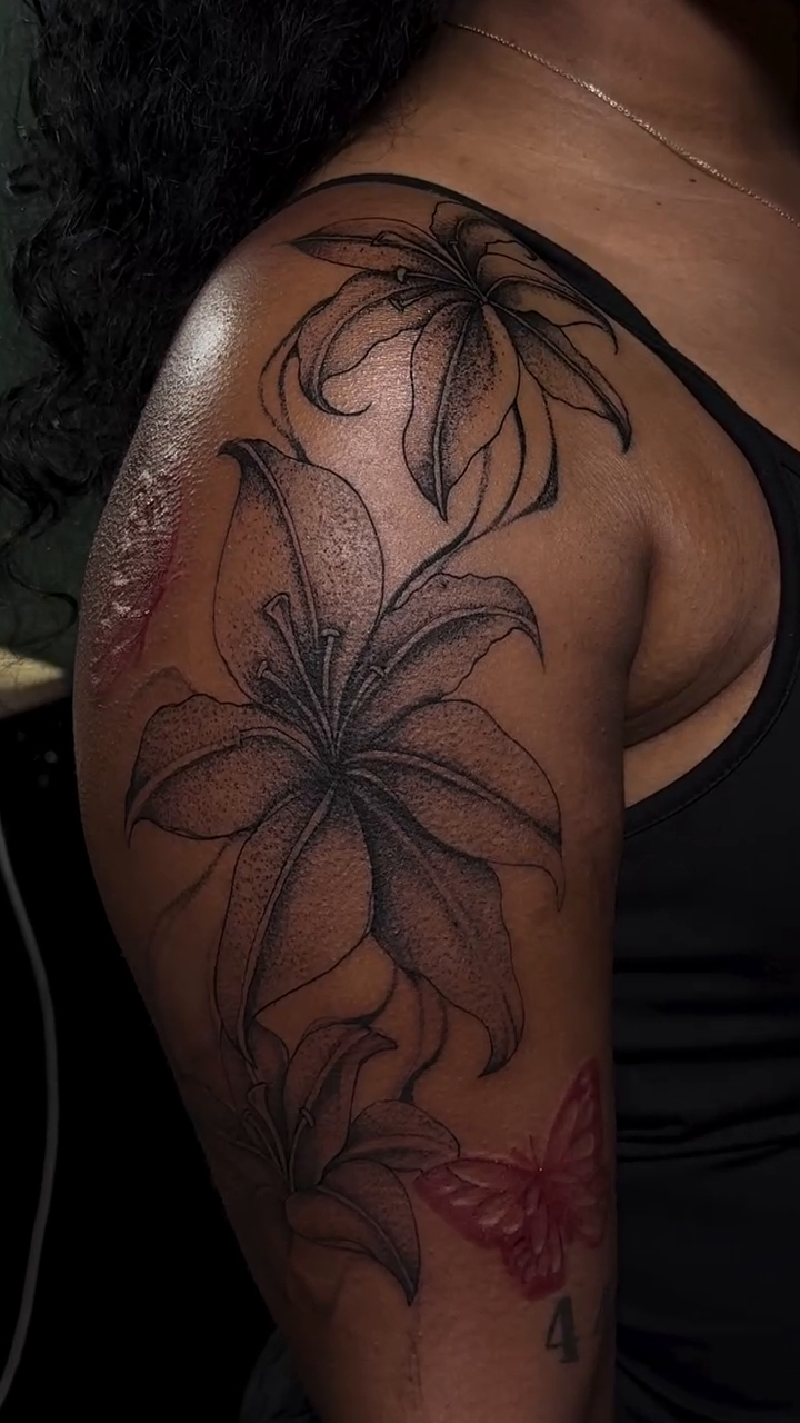Tattoo by @sunchildstudio.va — fine_line, black_and_grey