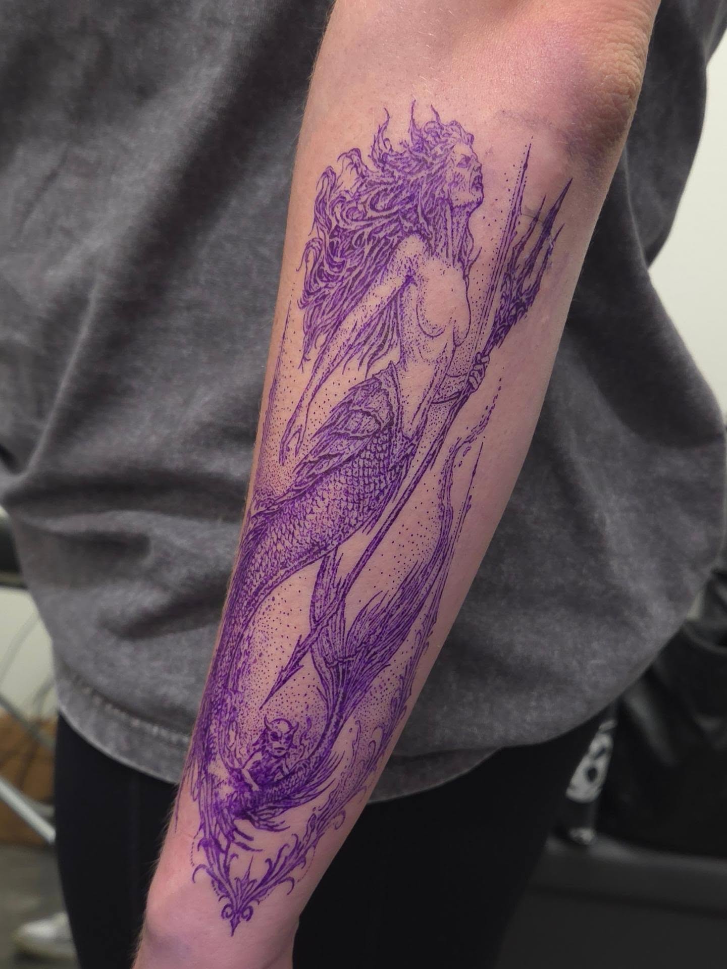 Mermaid dotwork tattoo on the forearm by ๐๐ฎ๐ป๐ฎ๐ถ๐, Charlotte, North Carolina