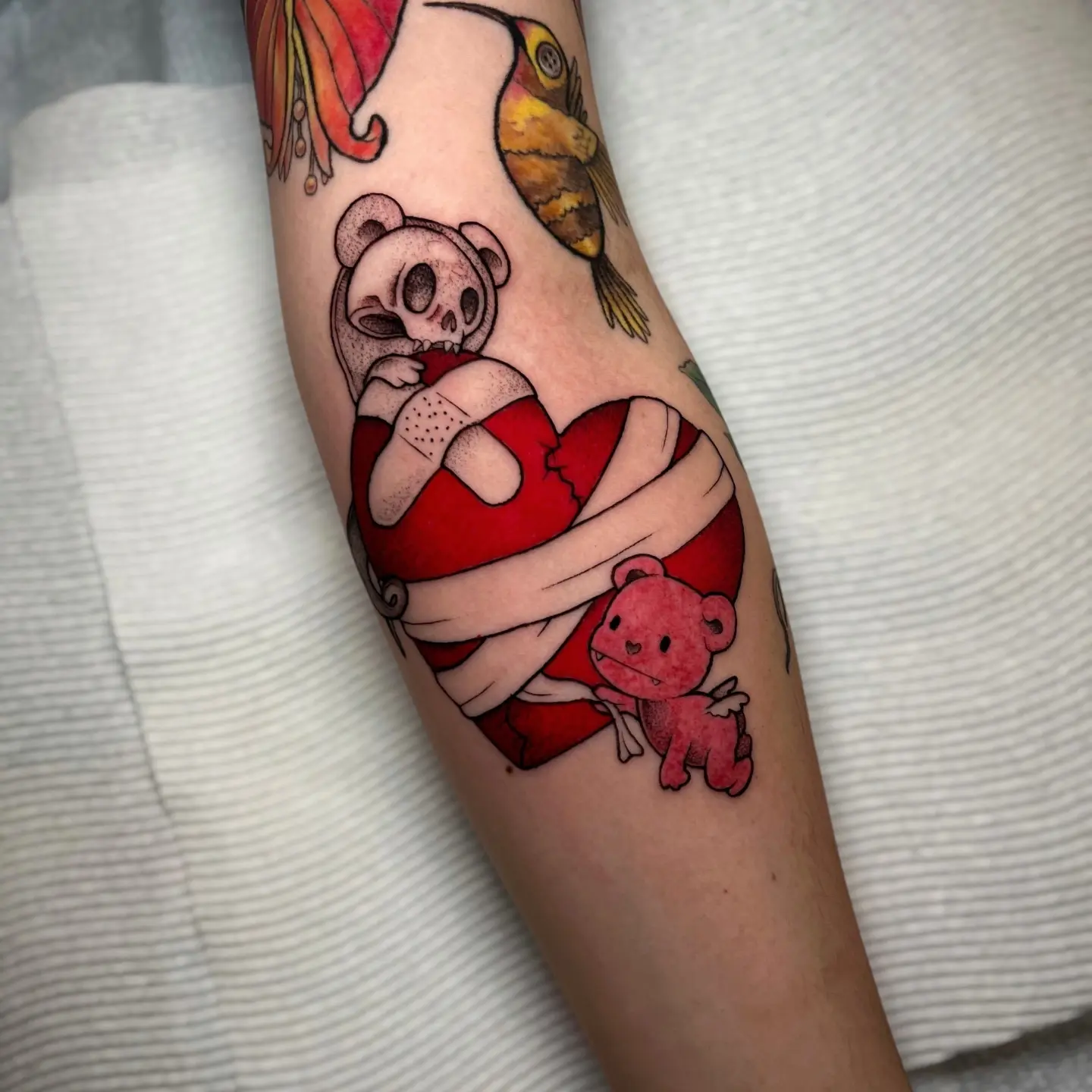 Tattoo by @msbeetattoos β american_traditional, dotwork