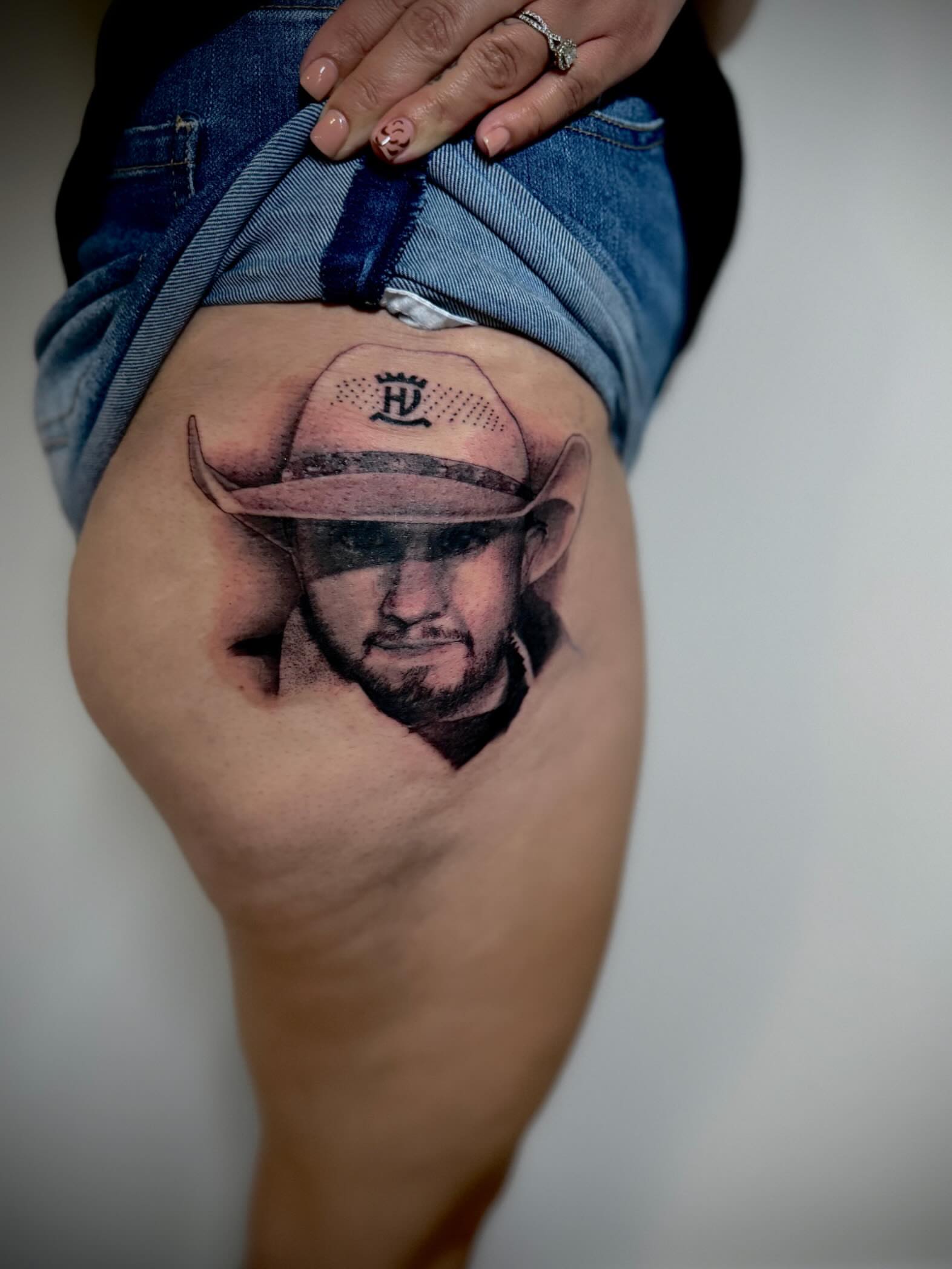 Tattoo by @lalo_inktattoos — realism