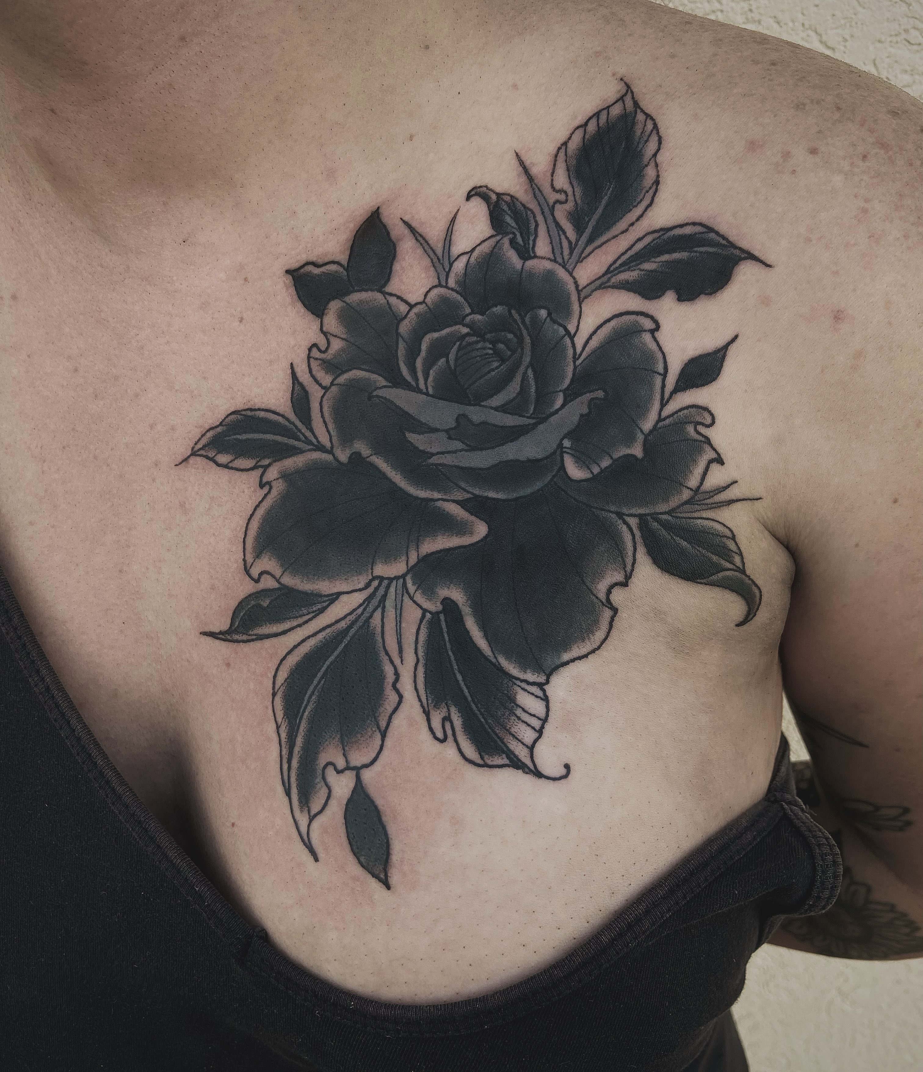 Tattoo by @vinnietatts — black_and_grey