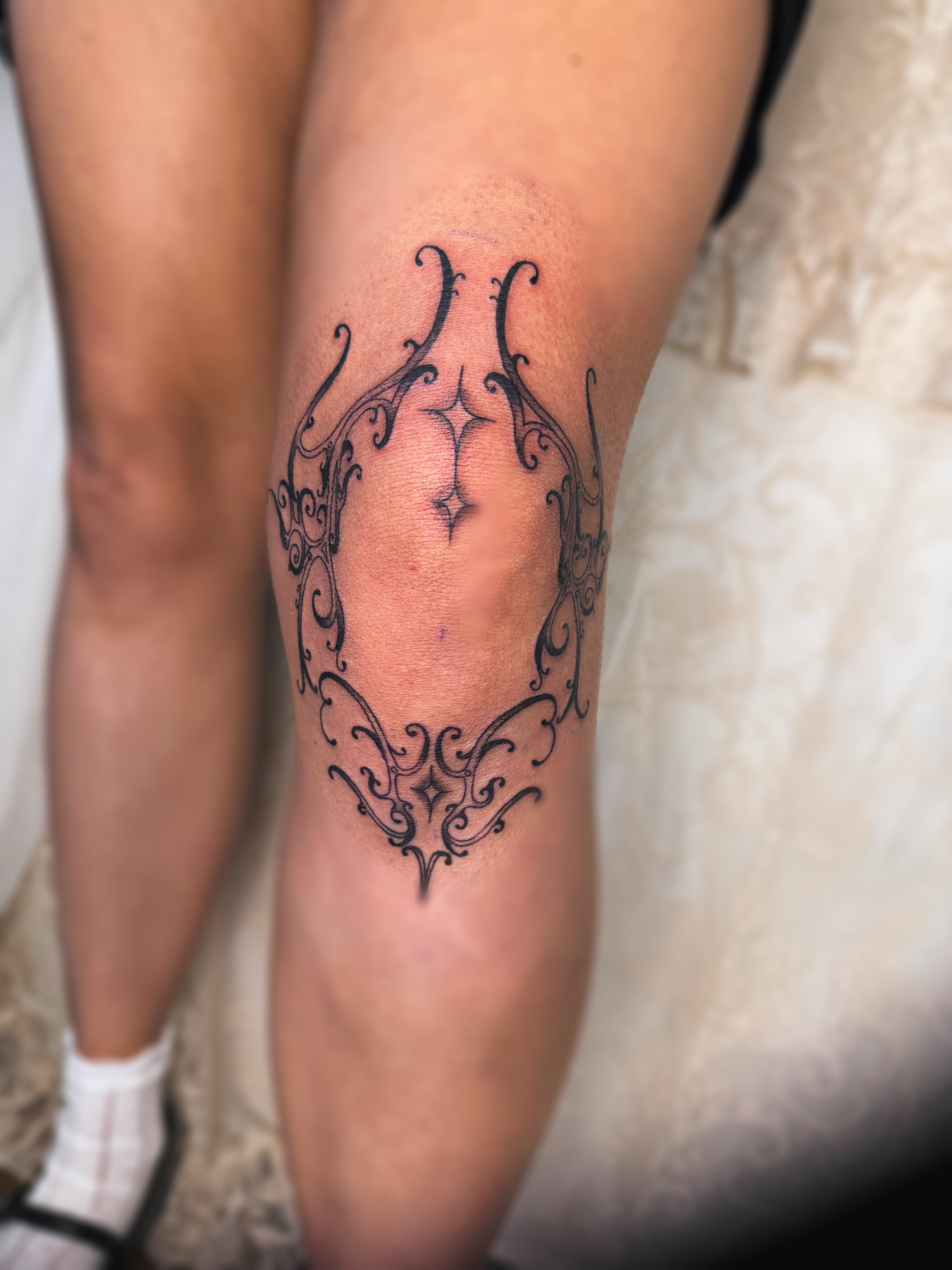 Tattoo by @sombra.miel — ornamental