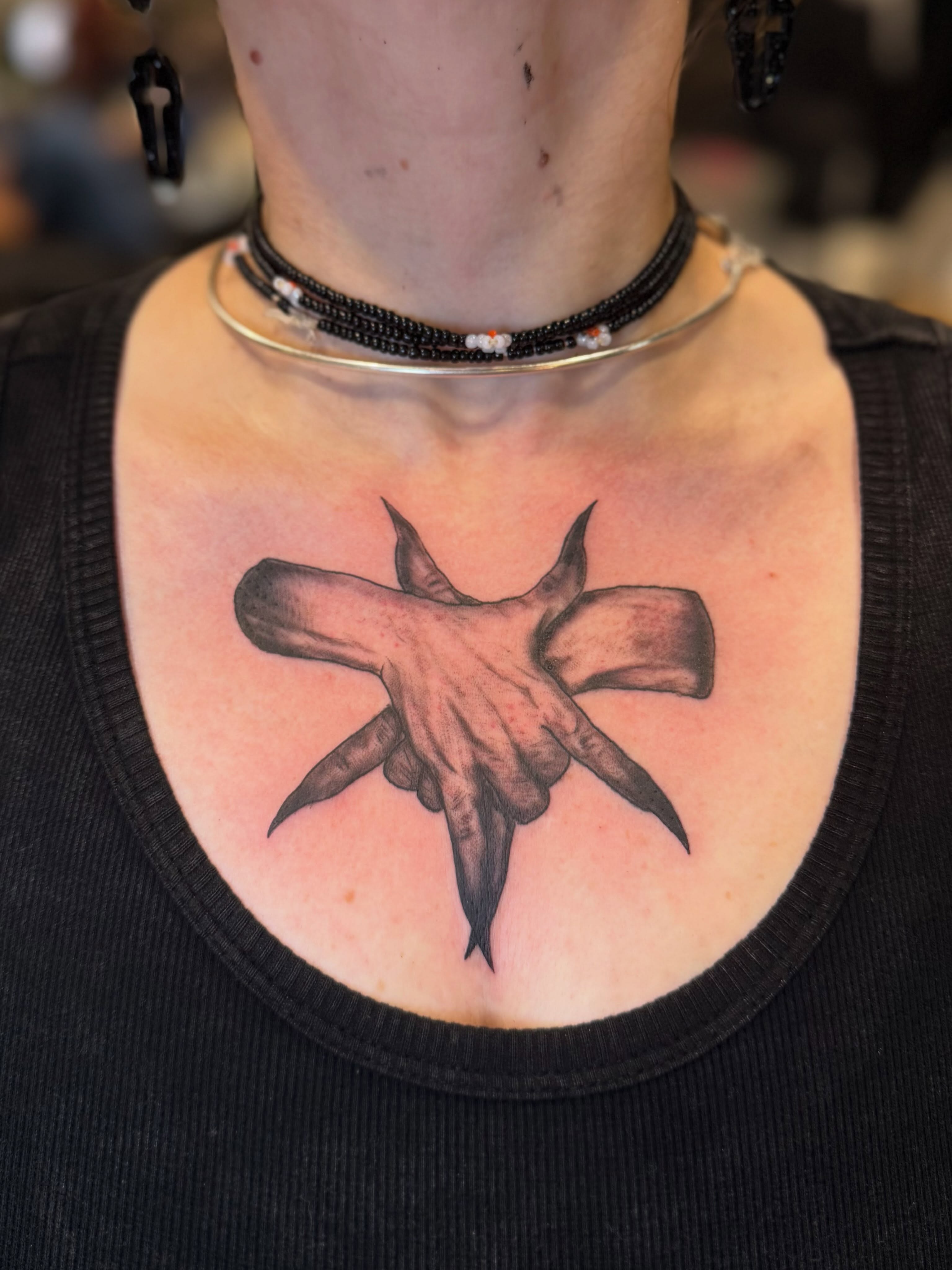 Hand with spiky nails black and grey tattoo on the chest by Zeninkz