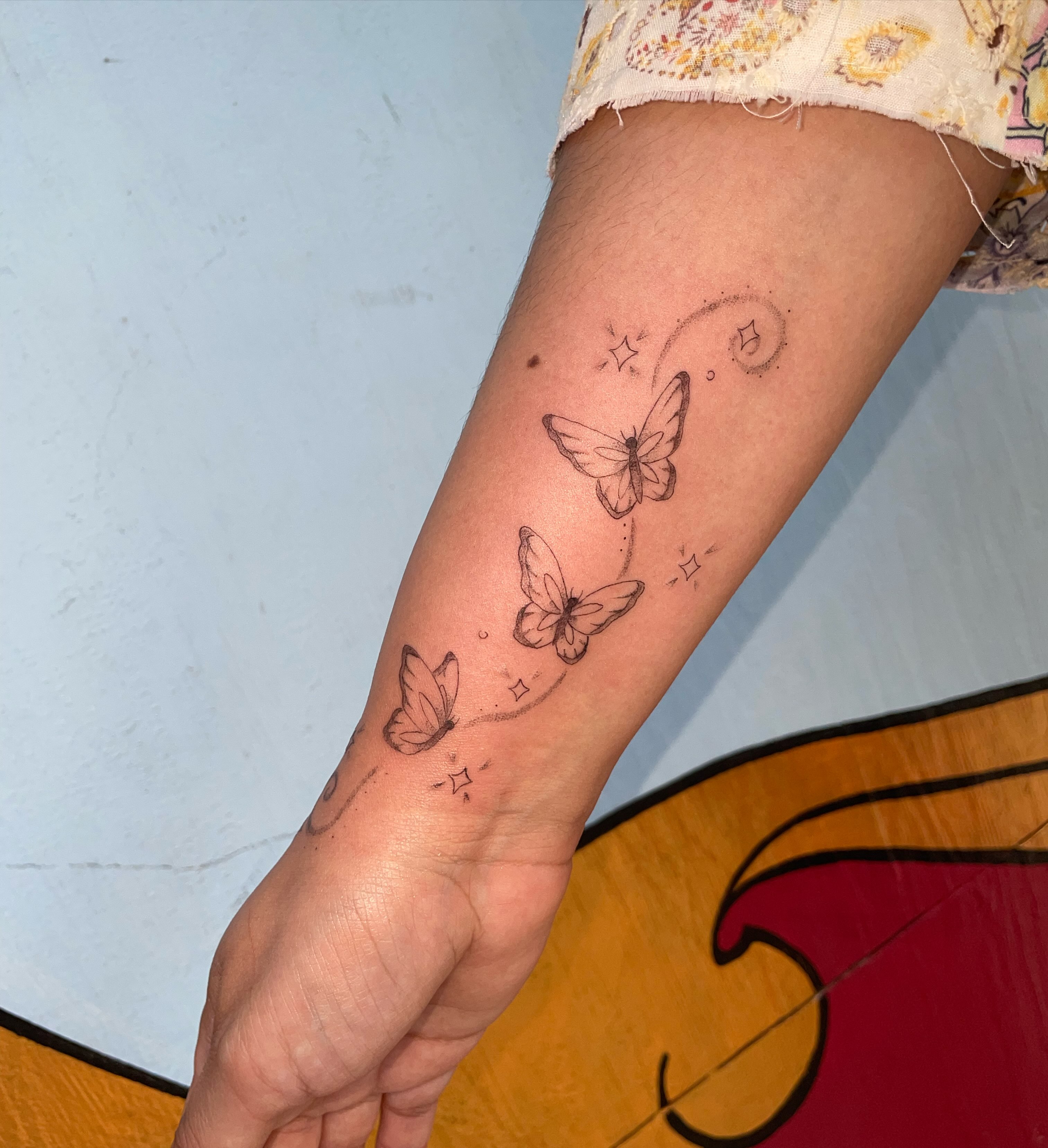 Tattoo by @pajama.hat_tats — dotwork