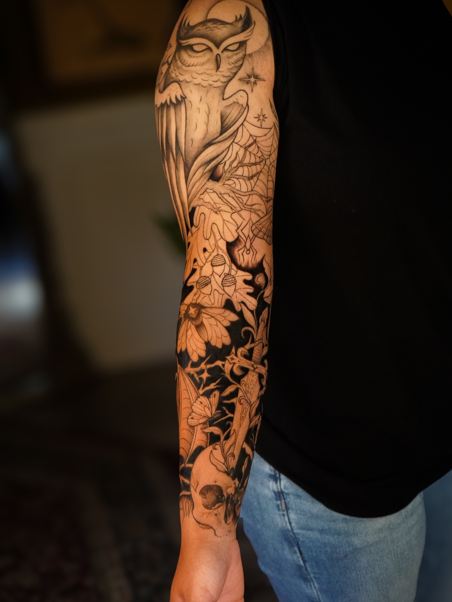 Tattoo by @fairyytaylzz — black_and_grey